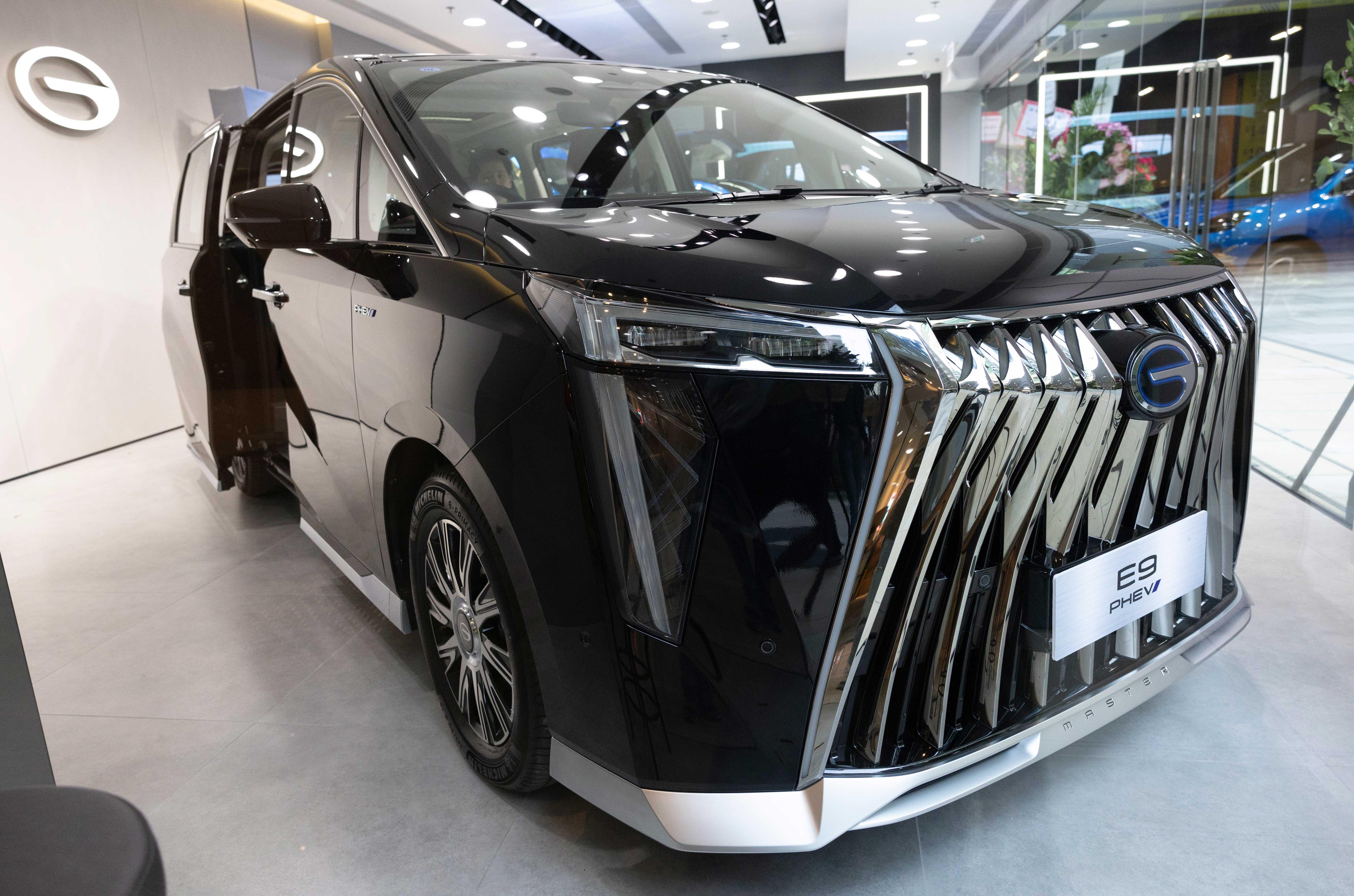 E9 PHEV頂配僅需 62.8萬元(早鳥優惠價:59.9萬元),售價低於市場上其他競爭對手。