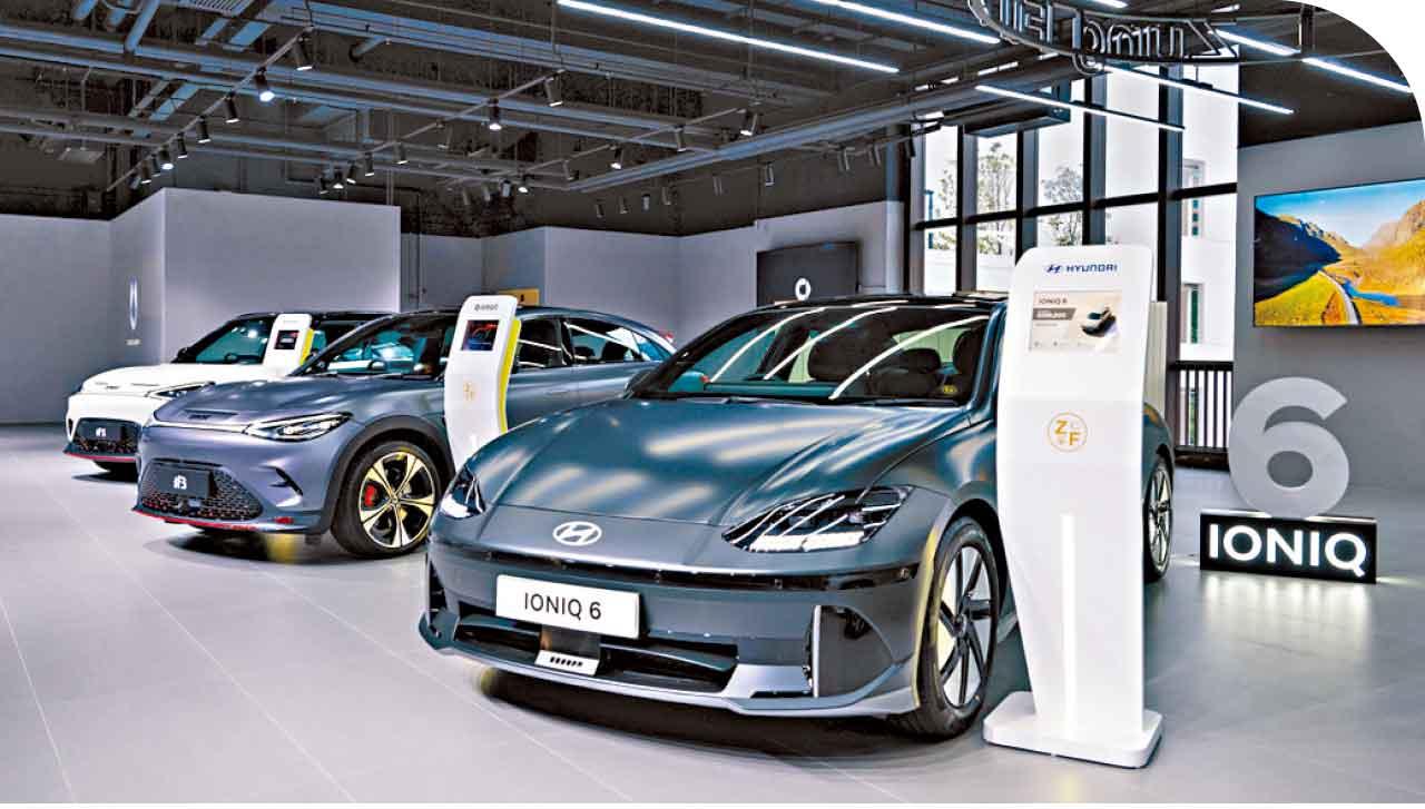 仁孚集團電動車體驗中心