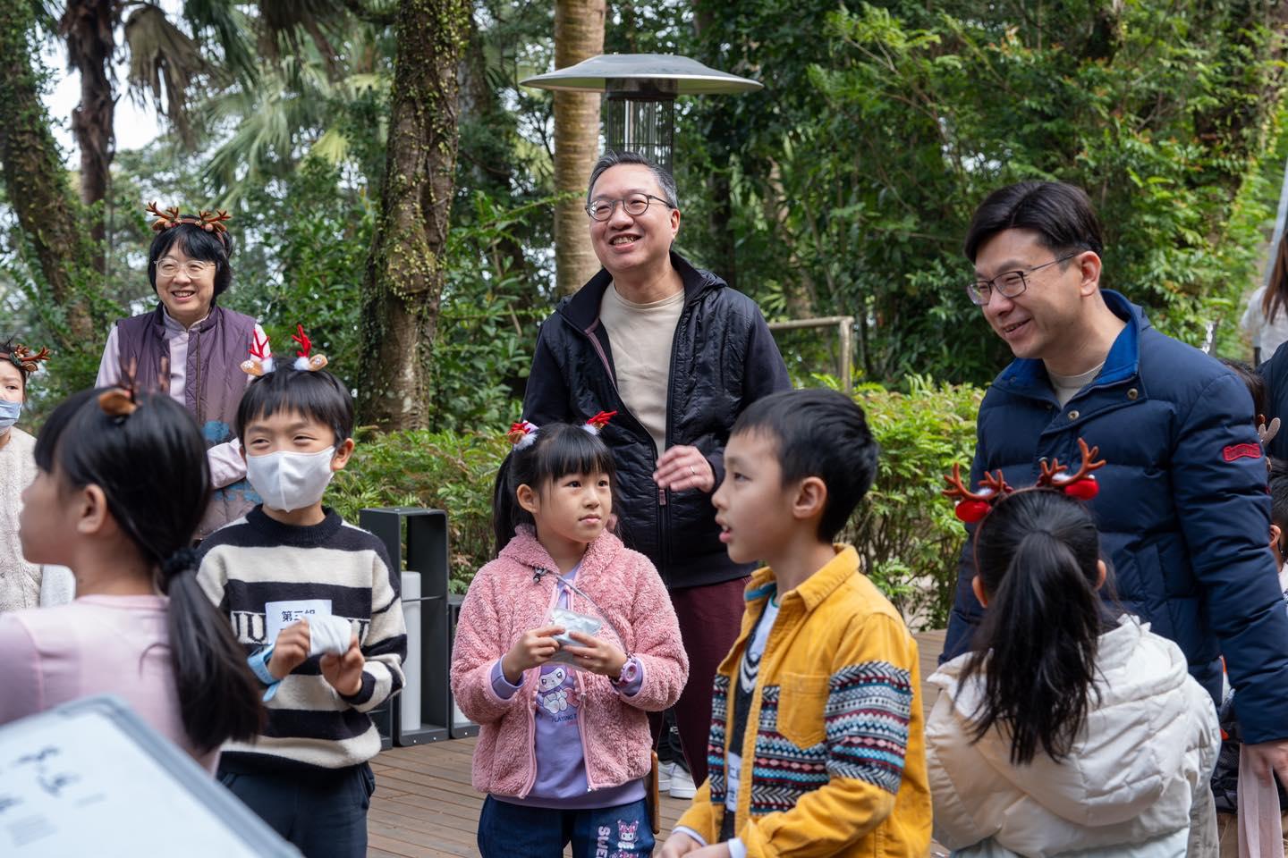 林定國邀社區客廳兒童參官邸聖誕派對 分享大律師點滴 鼓勵追夢 (@fb 林定國 Paul Lam圖片