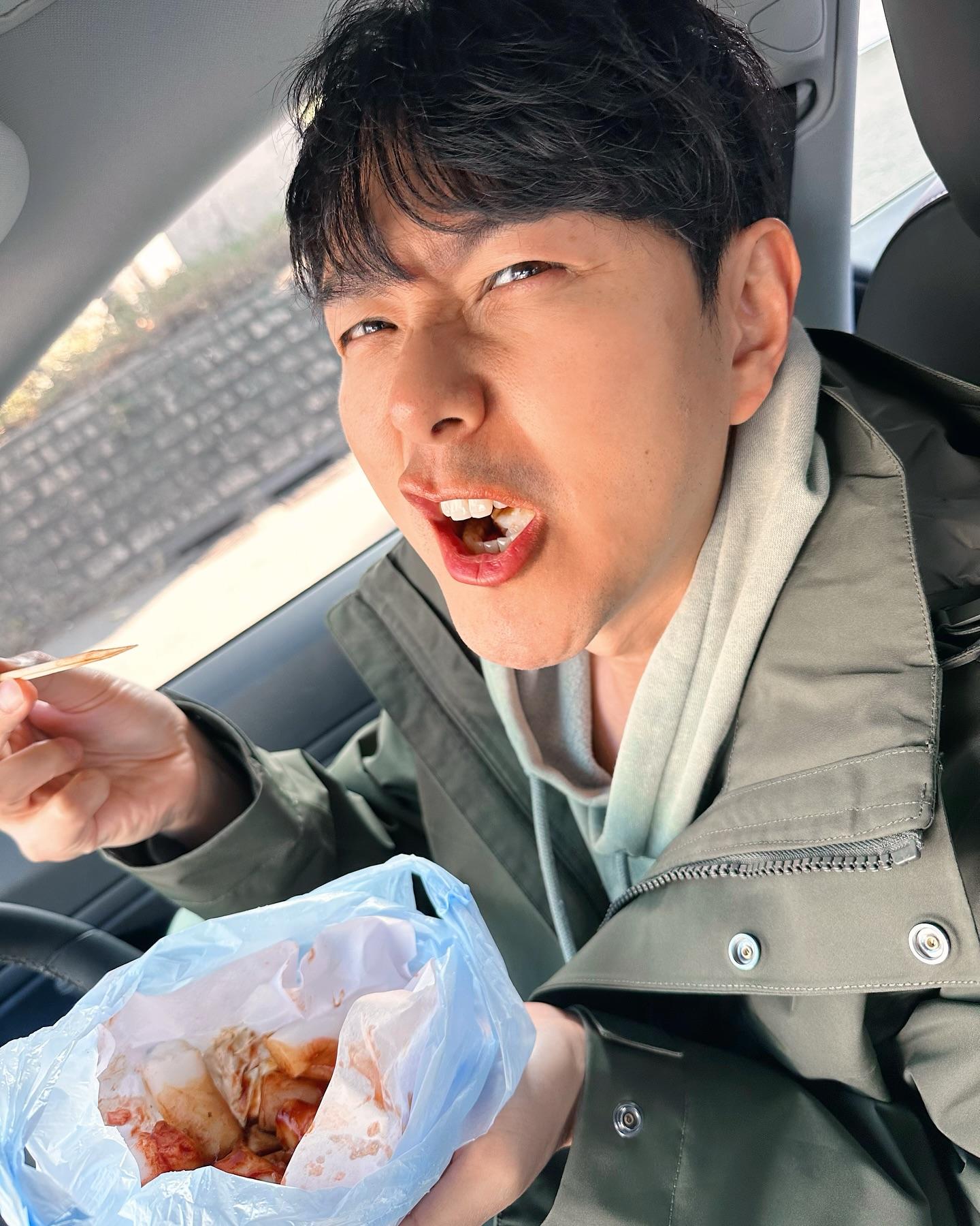 蕭正楠大歎混帳(醬)腸粉。