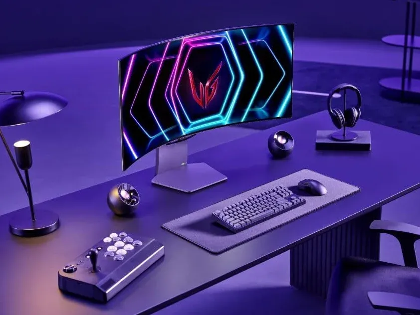 39GX90SA,搭載 webOS 作業系統,可作為家庭娛樂中心,無需透過電腦或機上盒即可存取串流媒體服務。