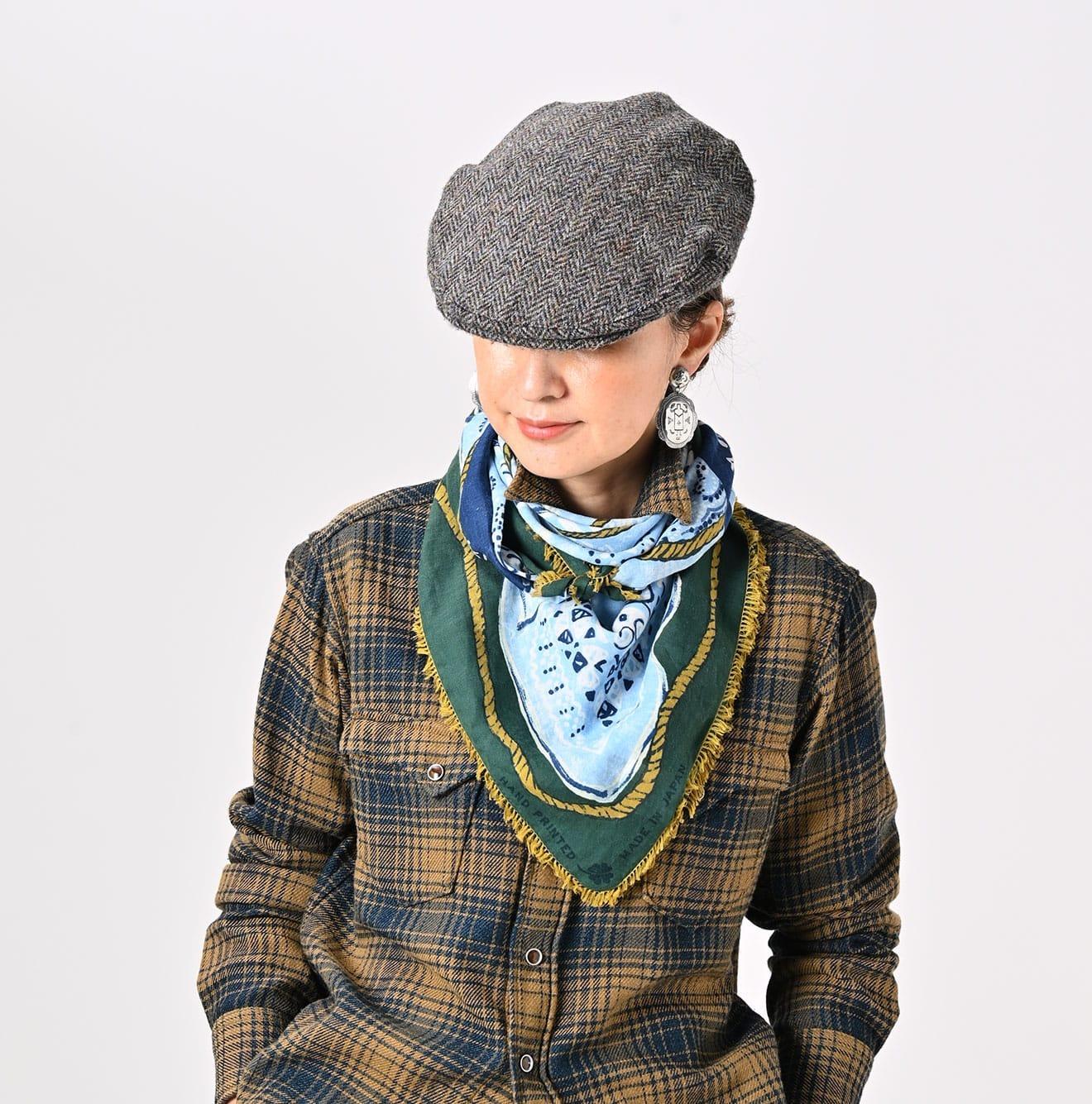 「風呂敷」可當作點綴日常穿搭的圍巾。