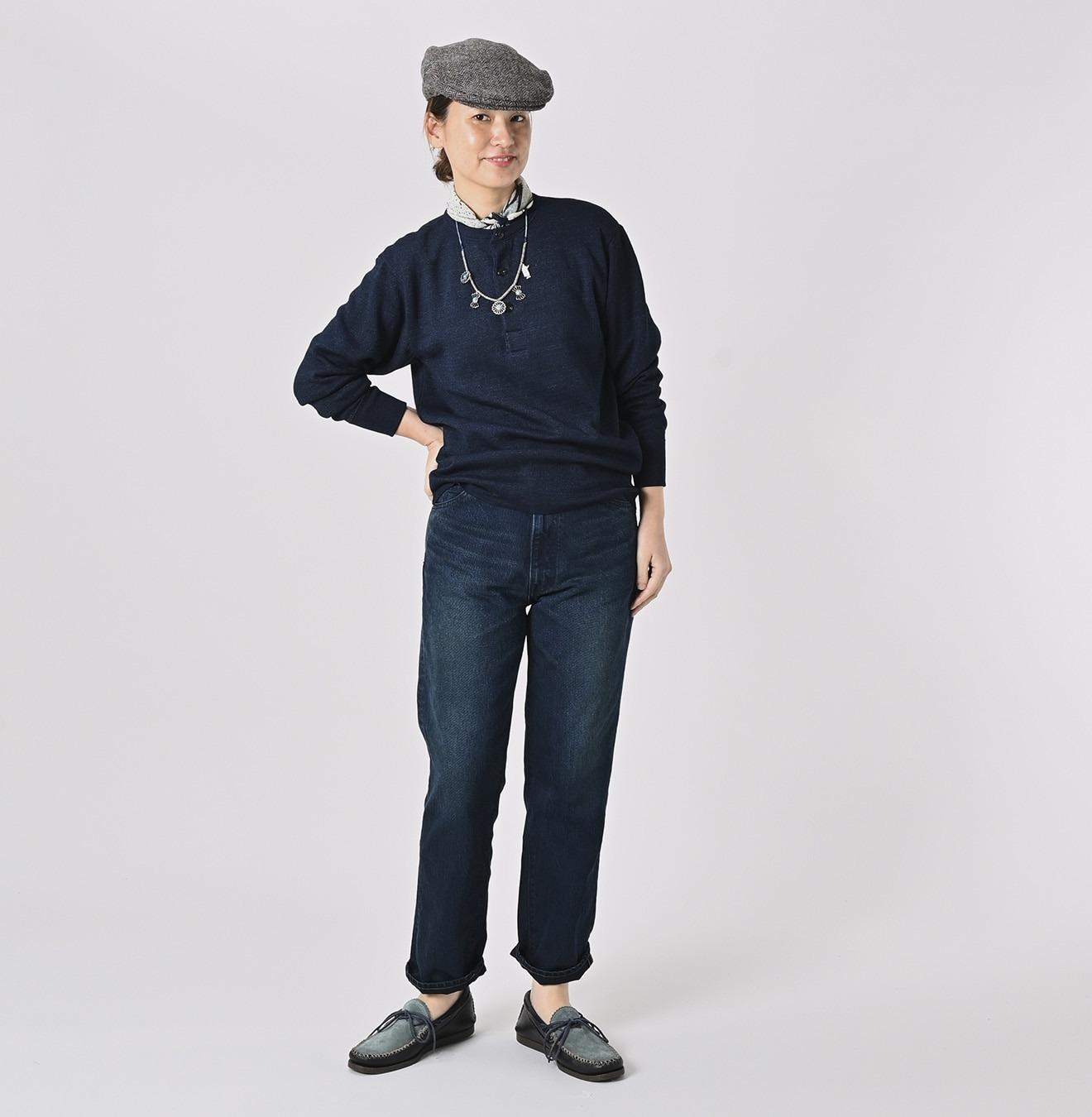 Smooth Collection針織衫以針織手法,展現經典圓領sweatshirt、復古henry shirt、自然寬鬆的tunic等版型。