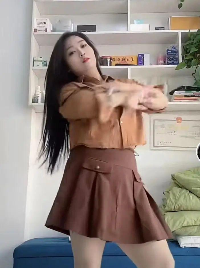 33歲女網紅劉大美麗生前曾拍攝跳舞短片。(微博圖片)