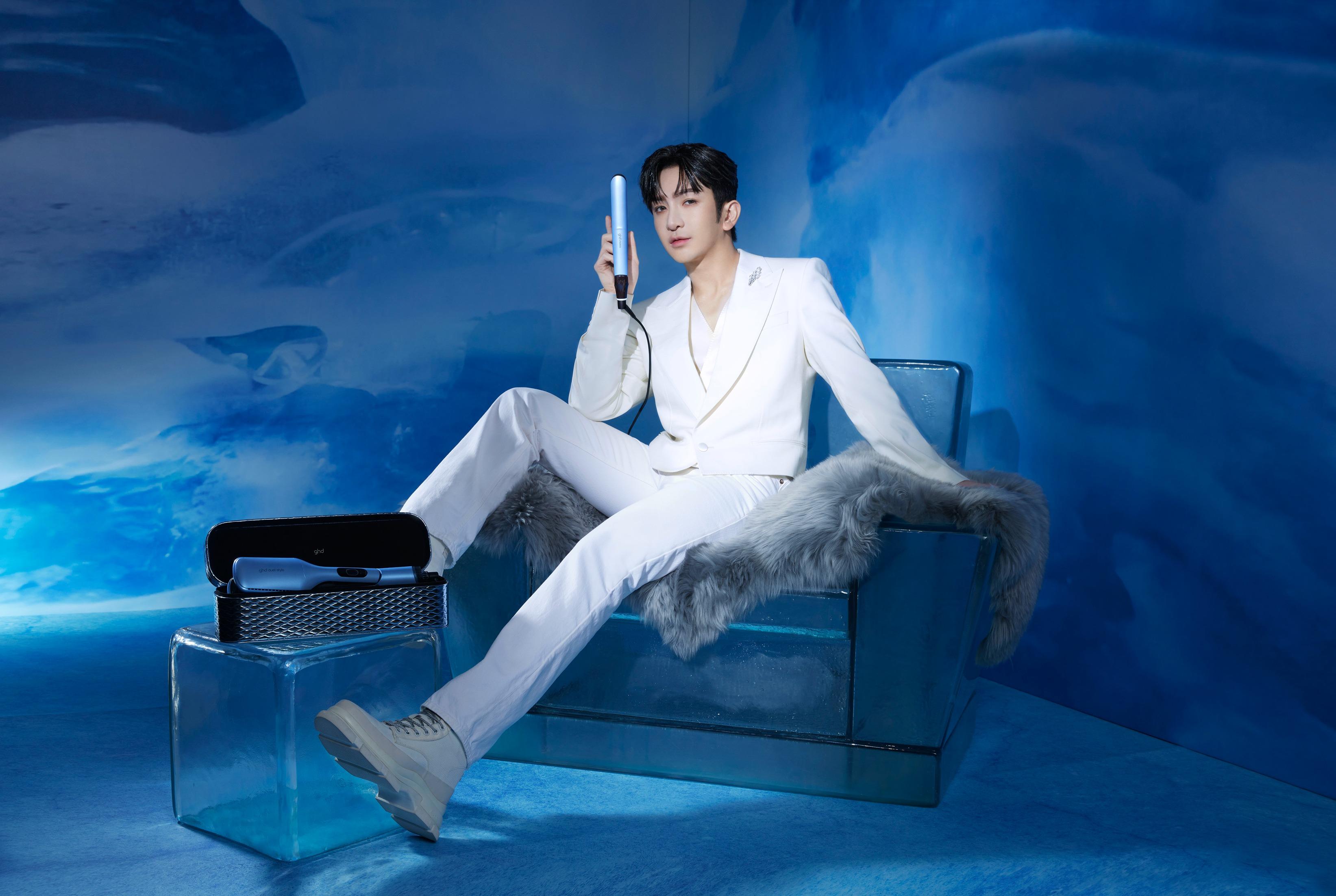 女朋友聖誕禮物|ghd ICED LUXE奢華冰藍限量版Chronos高清亮澤造型夾 $2,995(總值$3,595)