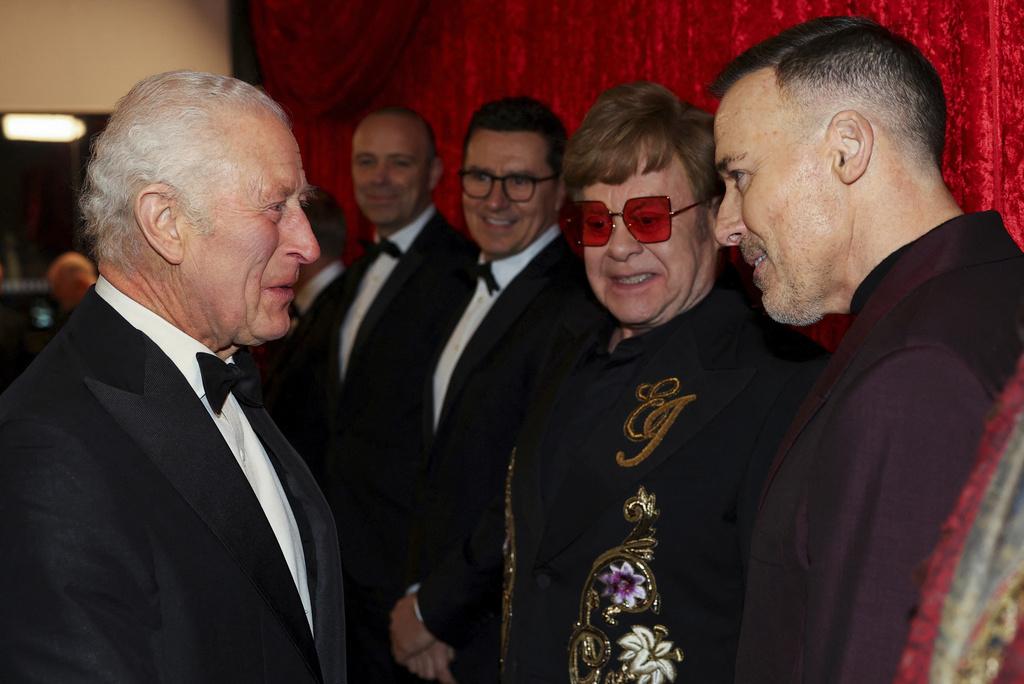 查理斯近日出席公開場合,精神不俗。(美聯社)