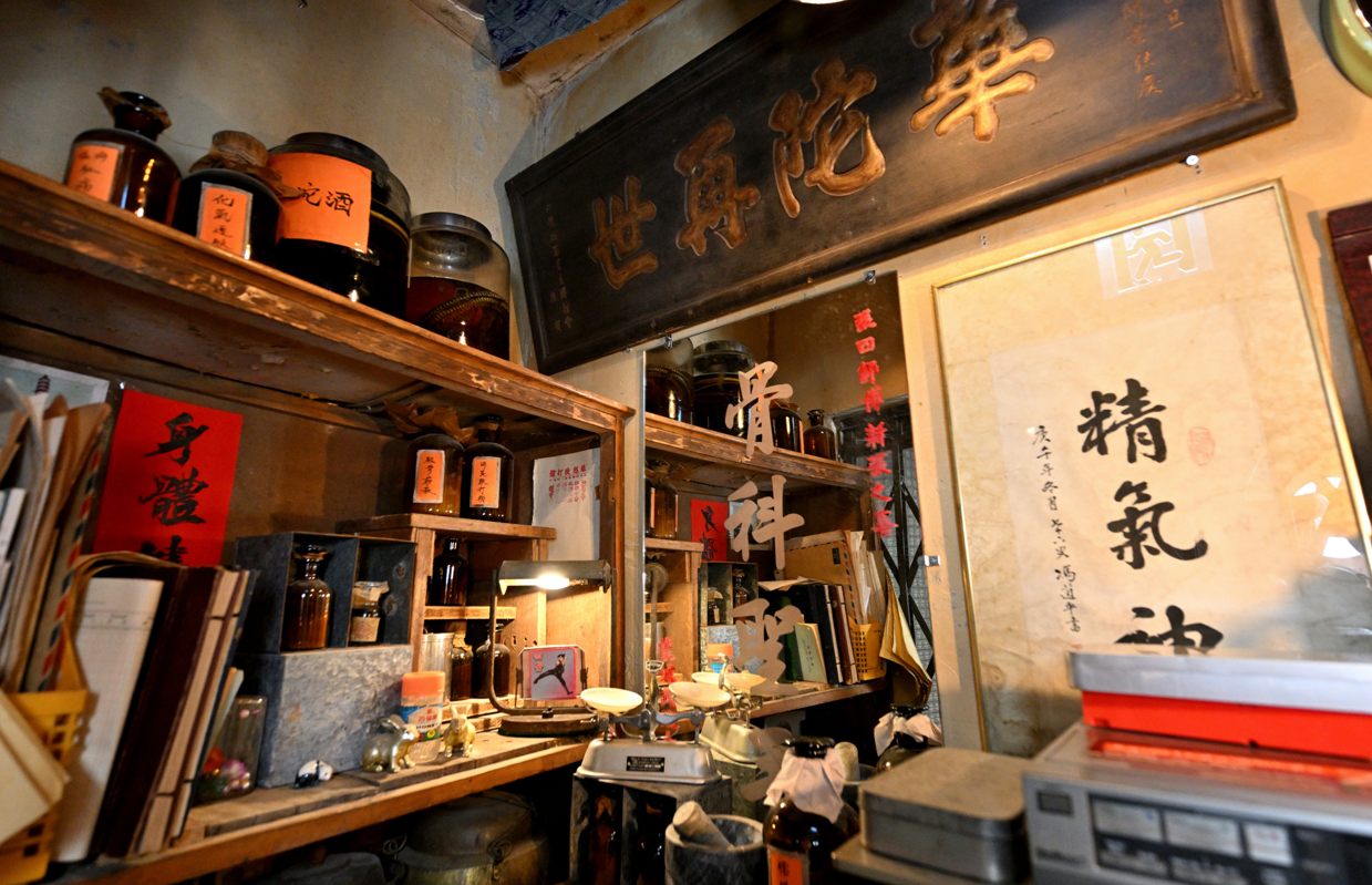 《九龍城寨之圍城》電影展覽 入場人士可走進多個電影經典場景