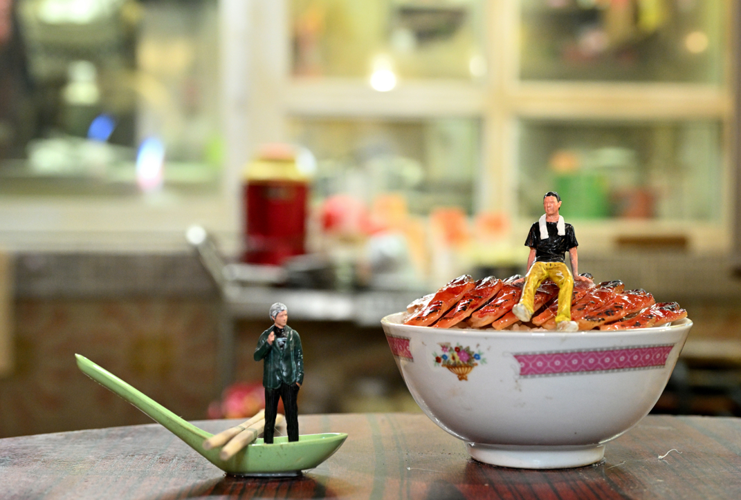 《九龍城寨之圍城》電影展覽 團隊特意製作充滿玩味的微縮模型