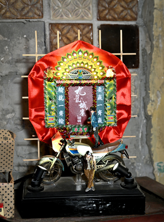 《九龍城寨之圍城》電影展覽 團隊特意製作充滿玩味的微縮模型