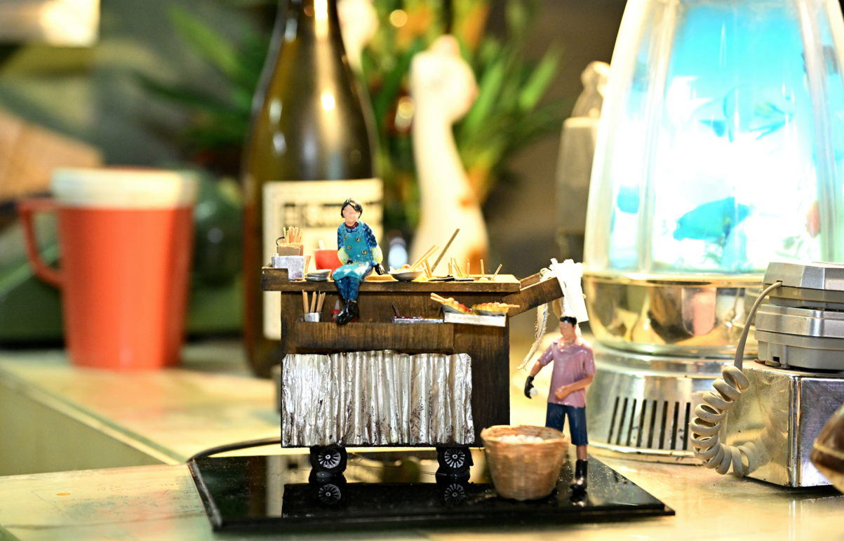 《九龍城寨之圍城》電影展覽 團隊特意製作充滿玩味的微縮模型
