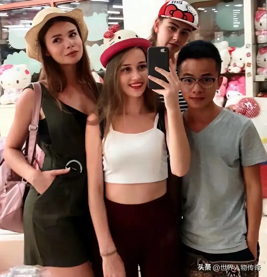 白俄羅斯美女娜美與田軍不時分享近況。