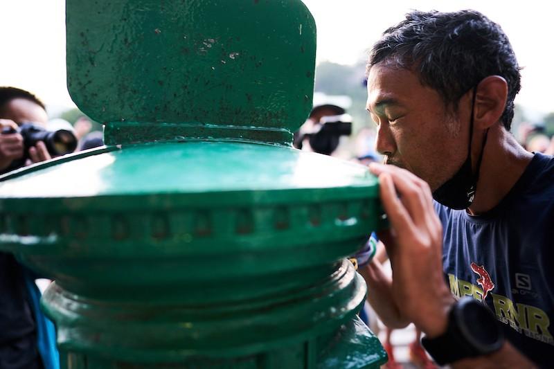 《香港四徑大步走》劇照。