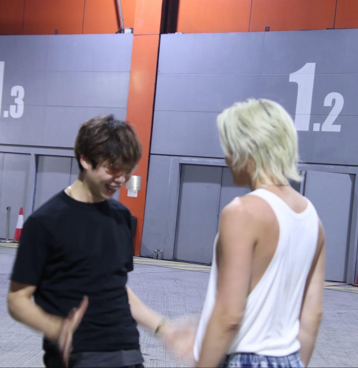 藤井風總結今次香港行,並寫「we are kings and queens」。