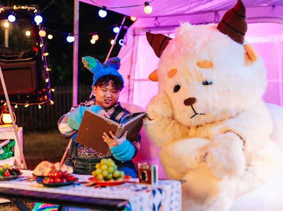 肥仔特別為今次MV設計了一隻公仔。