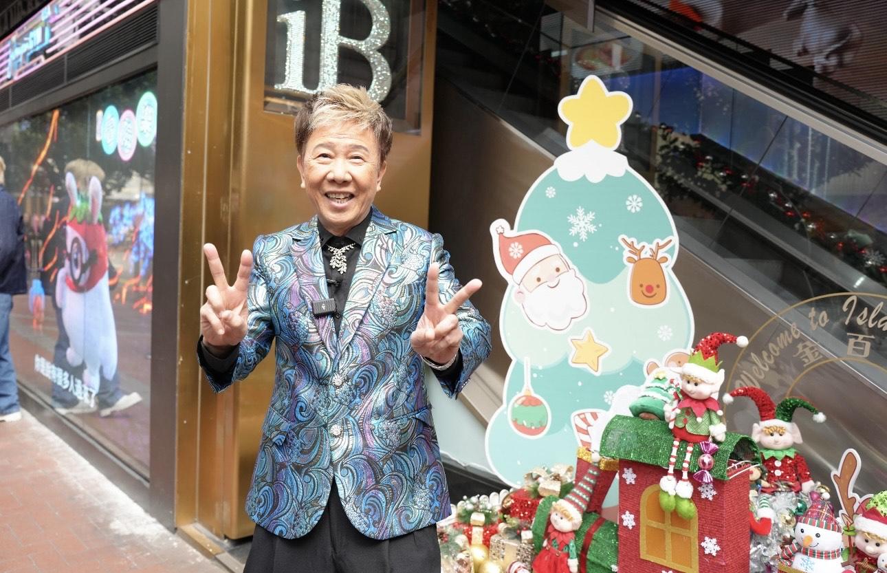 光B在街頭快閃,載歌載舞。