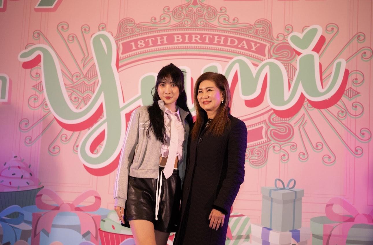 無綫高層樂易玲亦有現身。