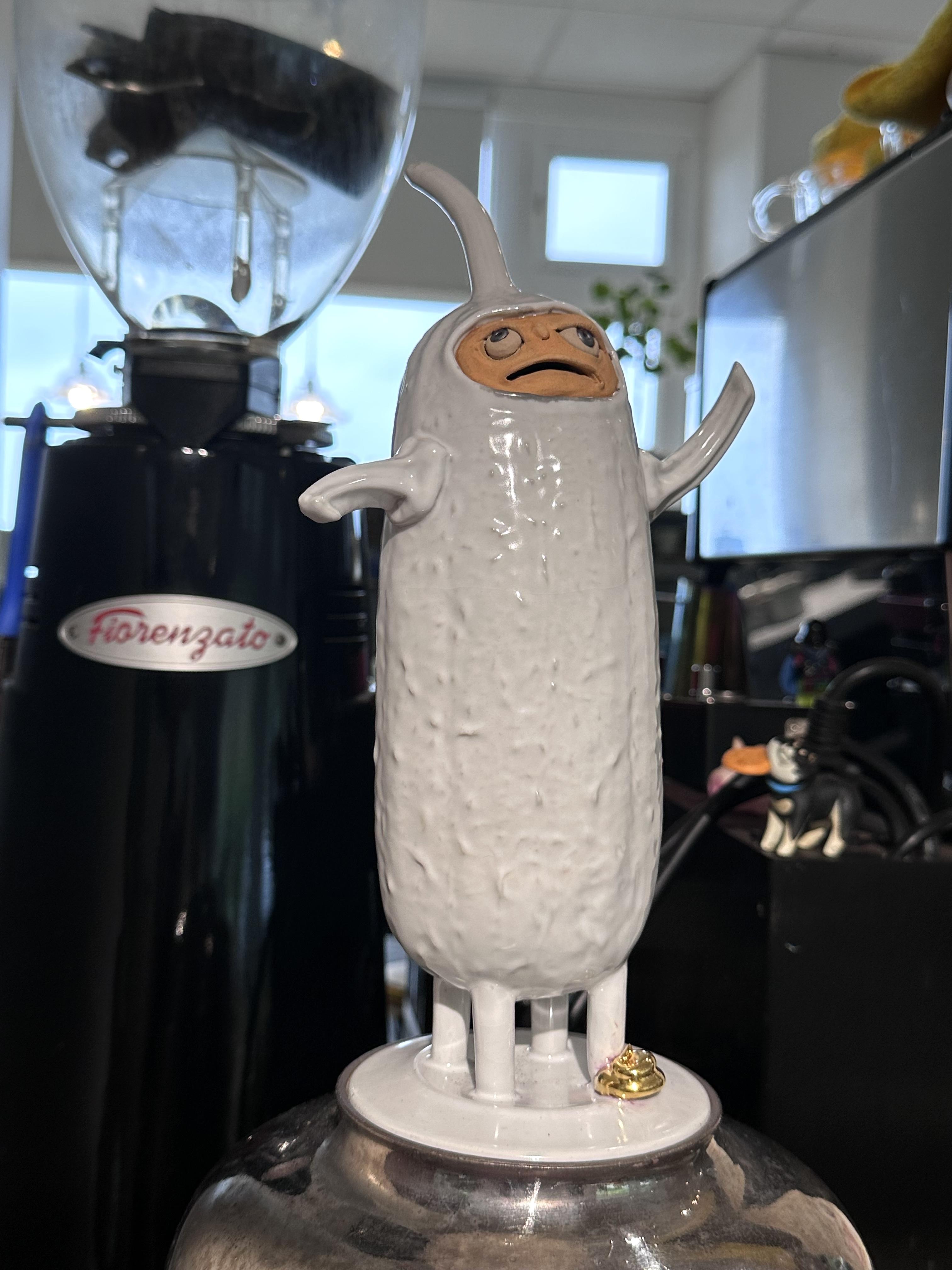 老闆是當地著名陶藝家,店內放滿有趣的陶藝作品。