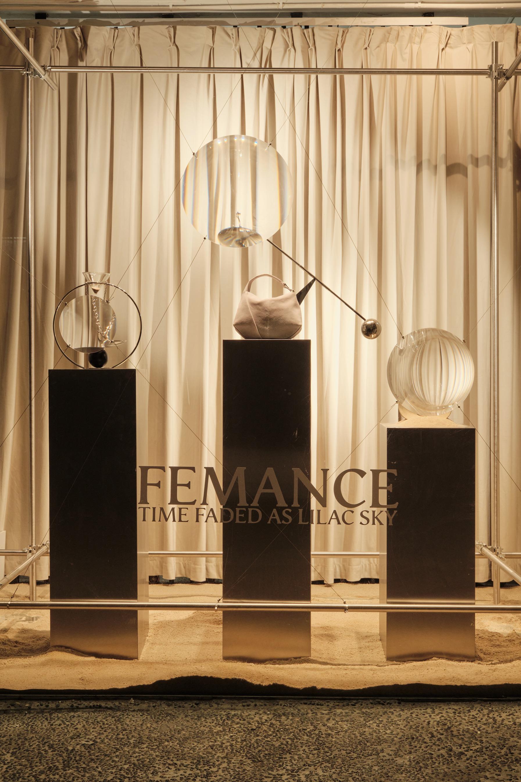 《In the Movement of Time》