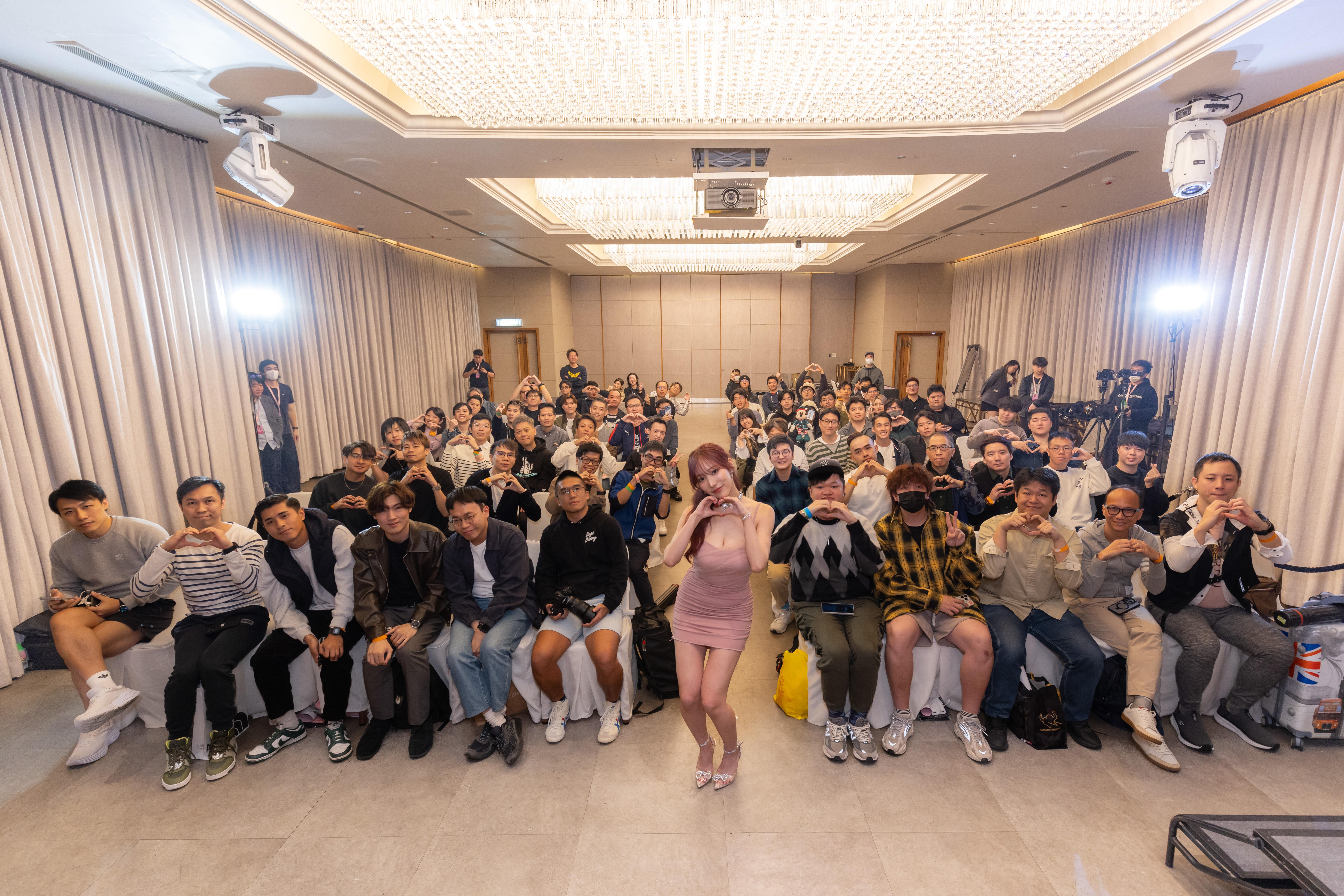 小宵虎南約定香港粉絲下次見。