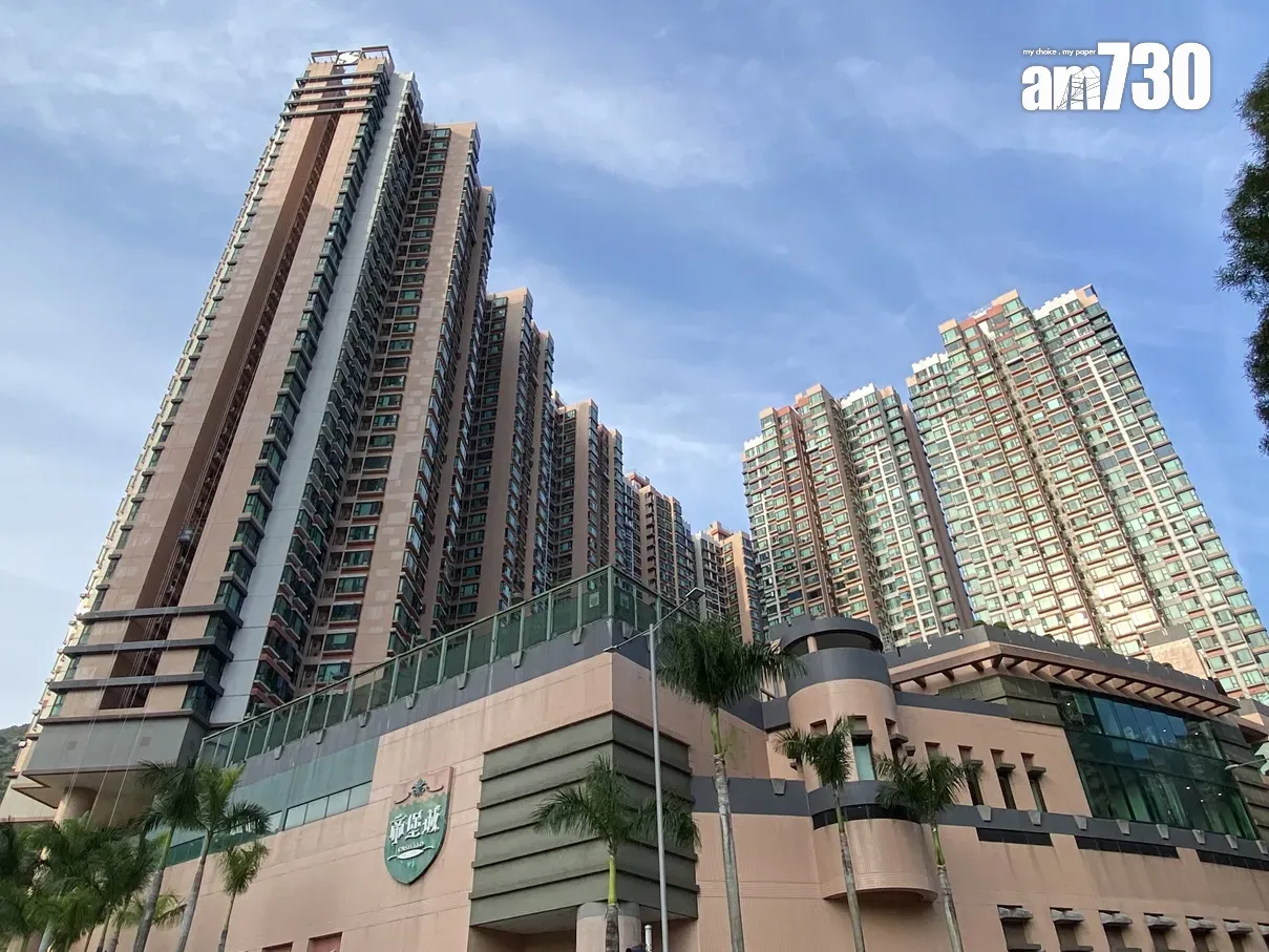 沙田帝堡城低層三房園景戶,最新以813萬元沽出,呎價1.07萬元。