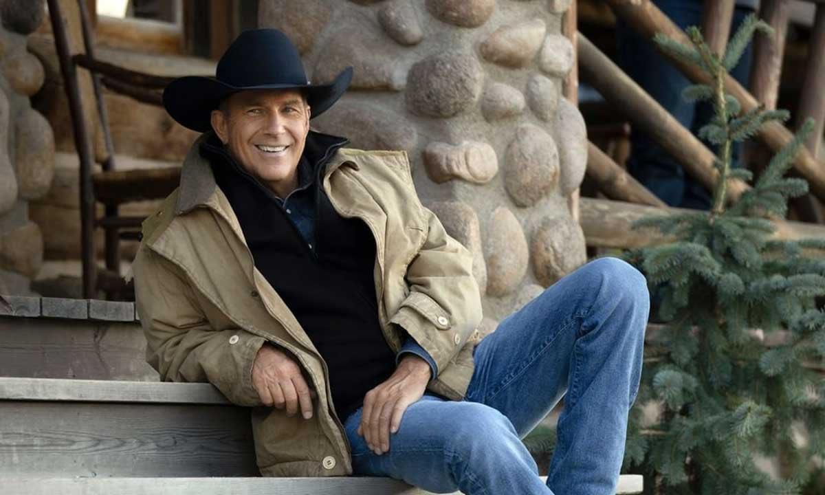 影迷都想奇雲高士拿與珍妮花走在一起。