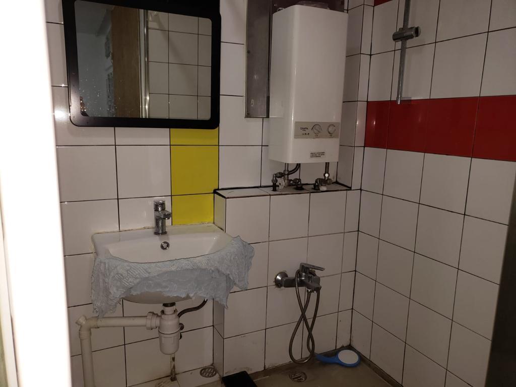 單位浴室。(代理提供)