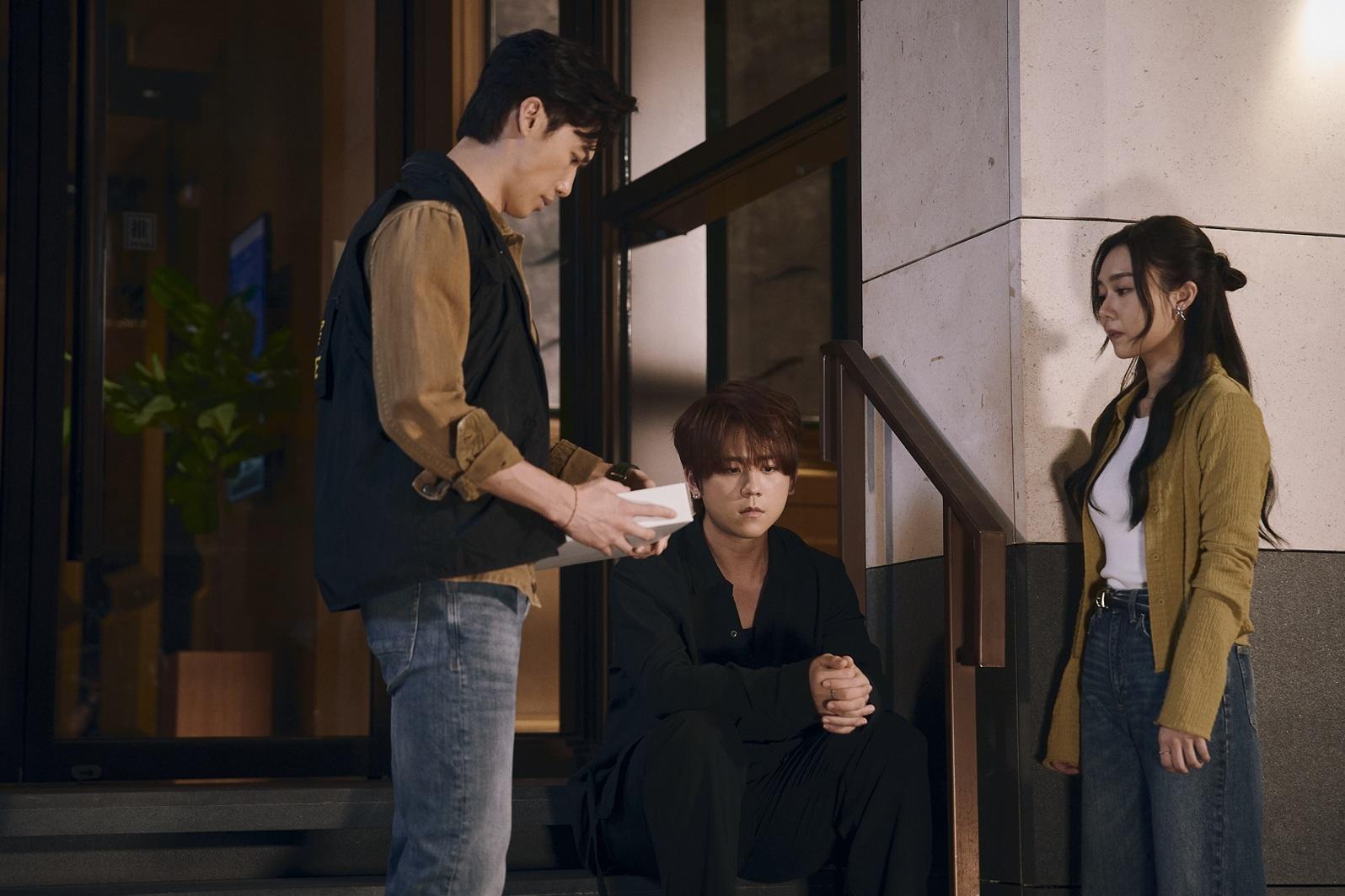 姜濤與Stanley在港版《無用的謊言》是情敵,同時喜歡葛綽瑤。