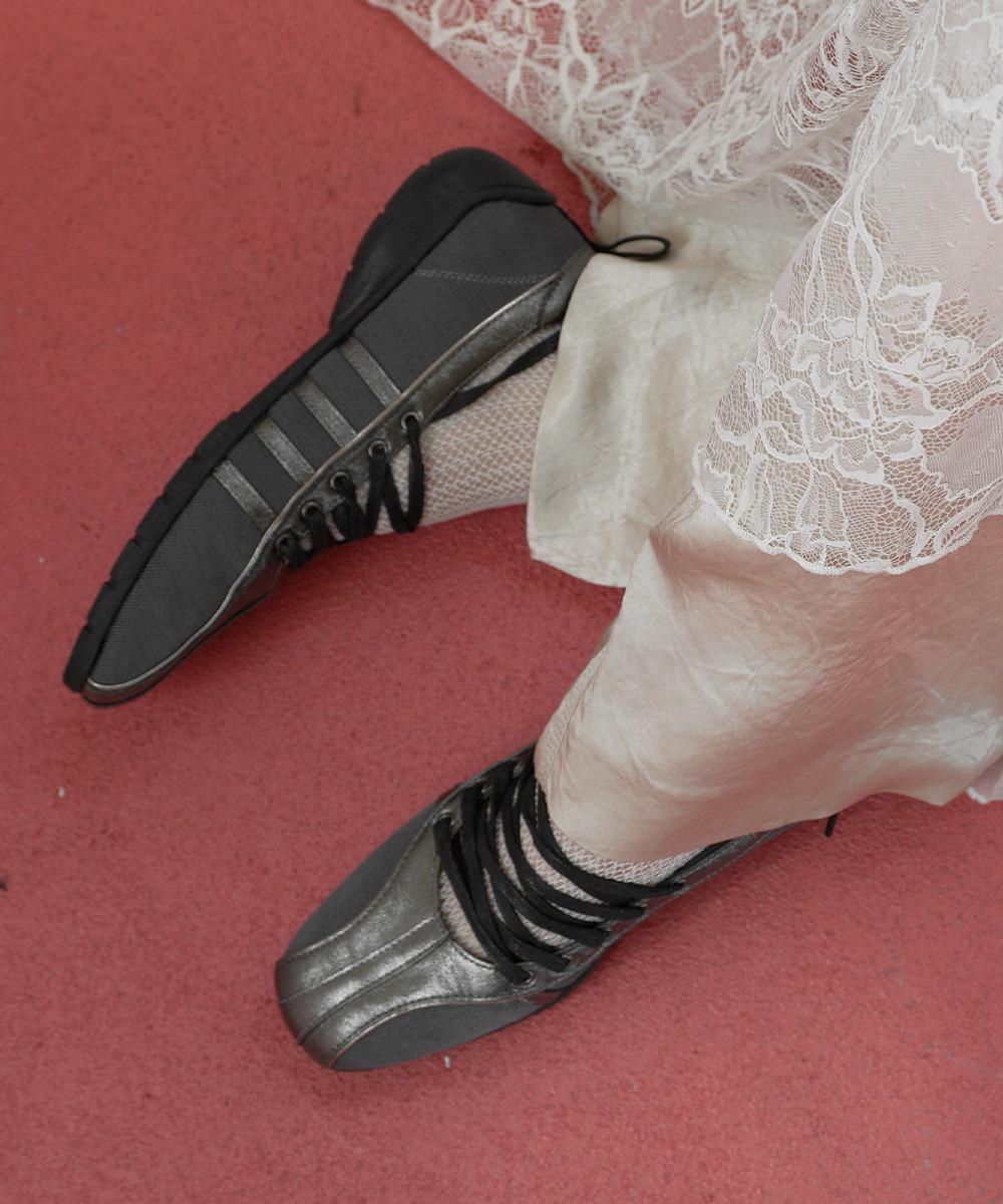 Rockfish Weatherwear 其中一個最具標誌性的單品莫過於芭蕾舞鞋。