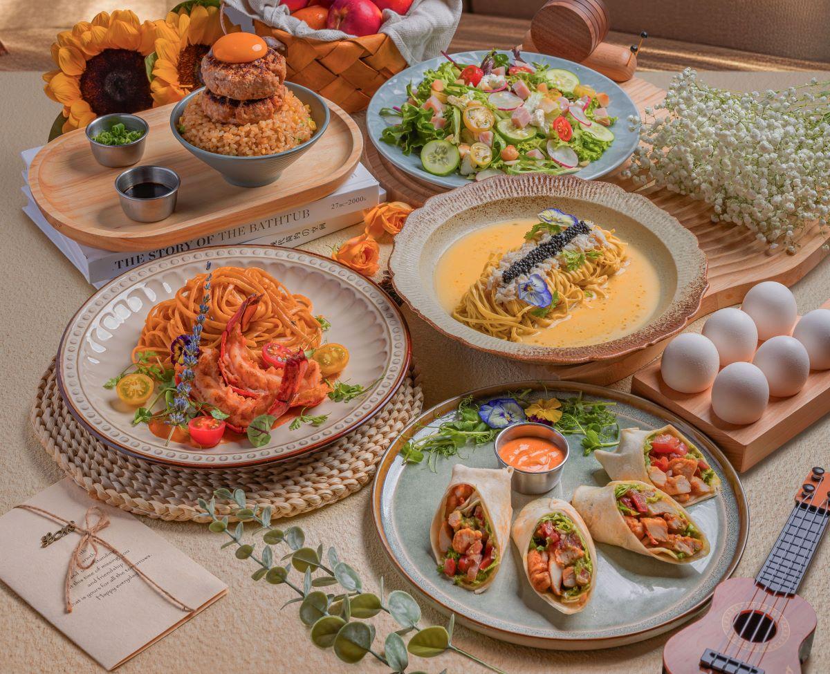 聖誕新菜式有牛油果雞肉墨西哥卷配香辣蒜茸蛋黃醬、香草燒龍蝦燴扁意粉、黑魚子蟹肉芝士汁燴鮮蛋麵、烤雙層豚肉漢堡配日式炒飯、泰式酸辣汁烤魷魚煙火雞胸芝士合桃沙律。