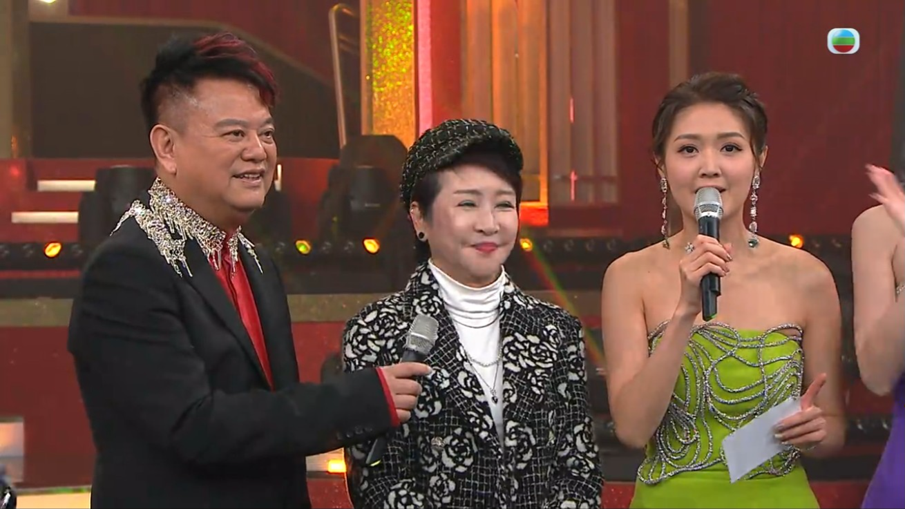 拉姑原來每年都有捐錢俾東華三院。