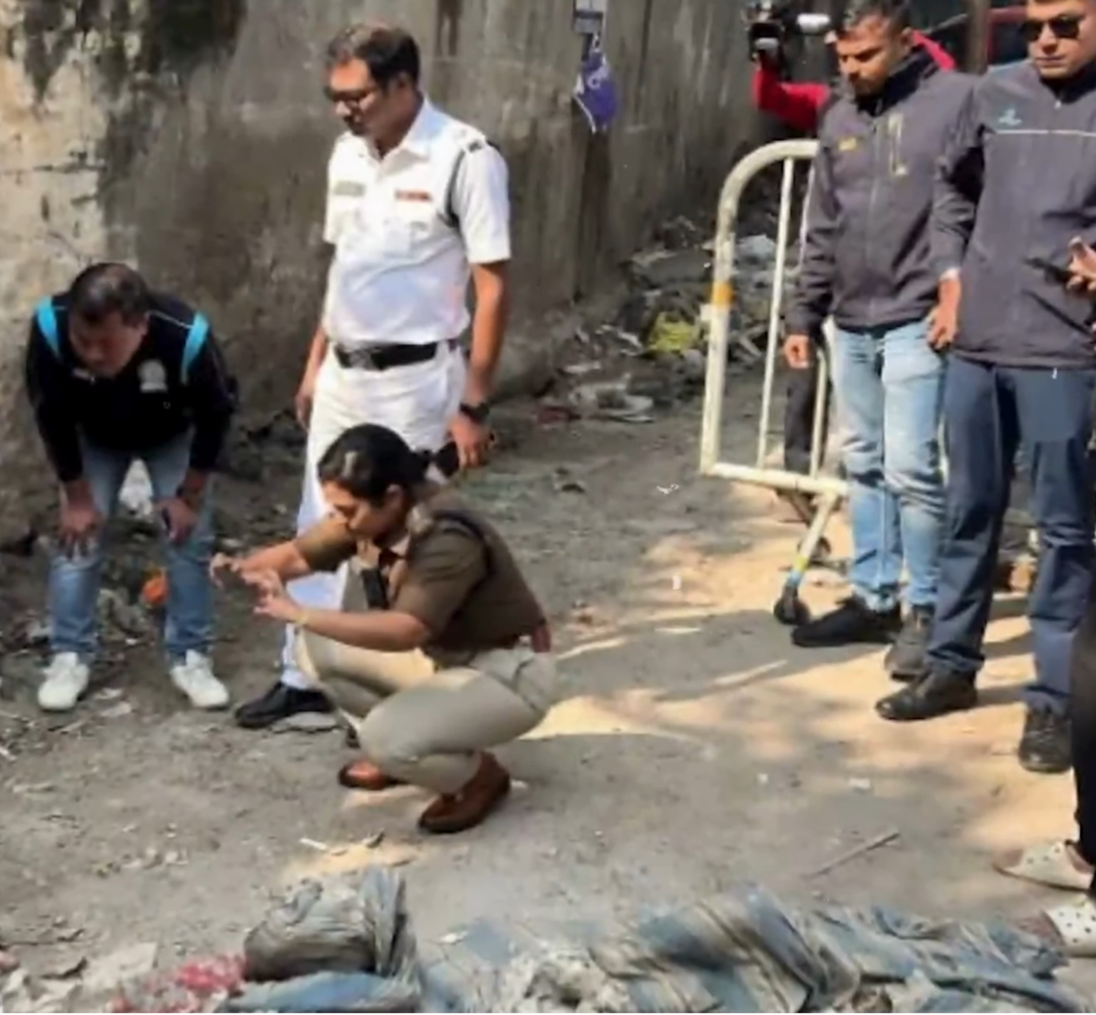 印度警方調查後拘捕死者的姐夫。(網上圖片)