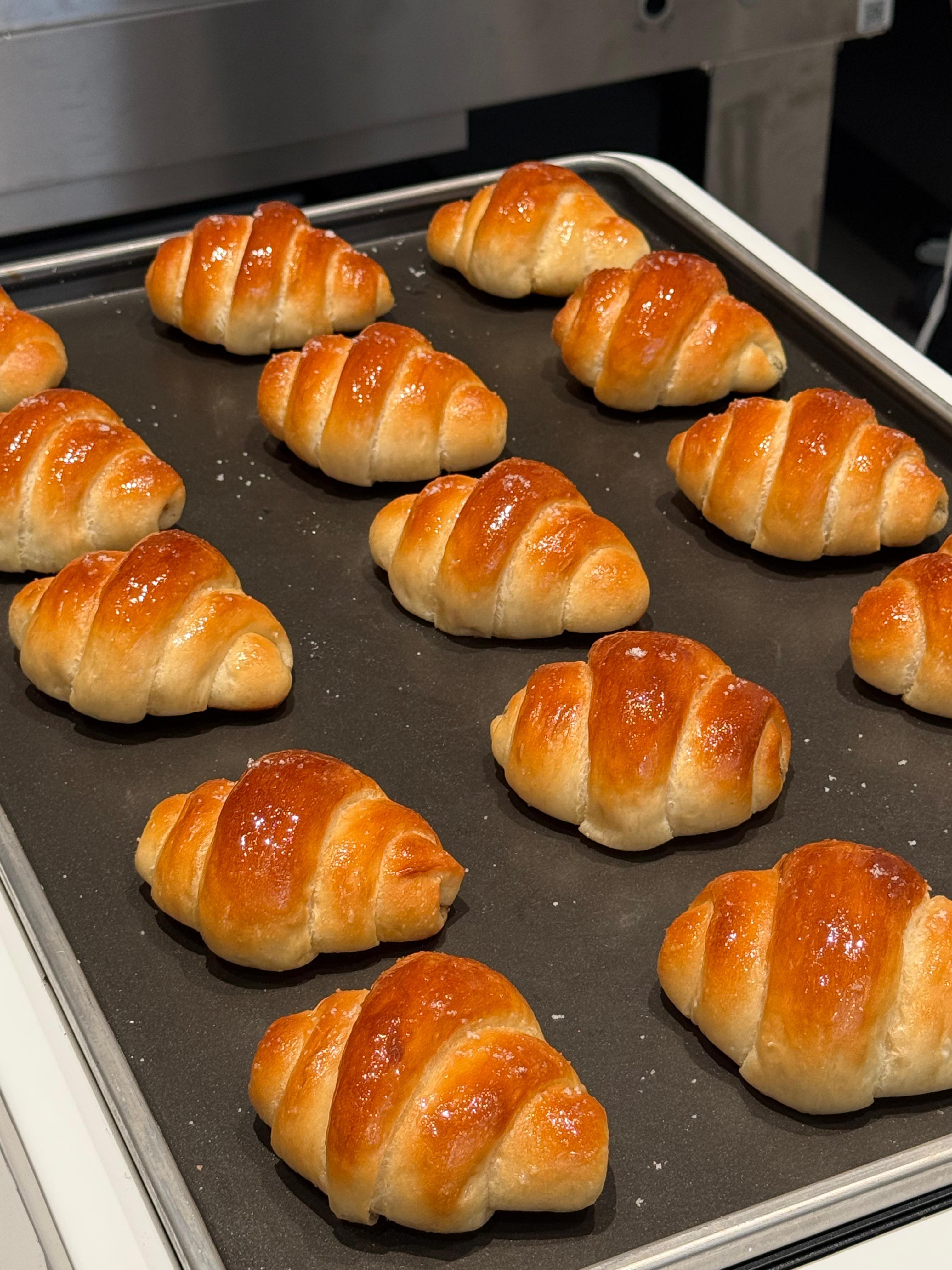 招牌白松露鹽包$23/個