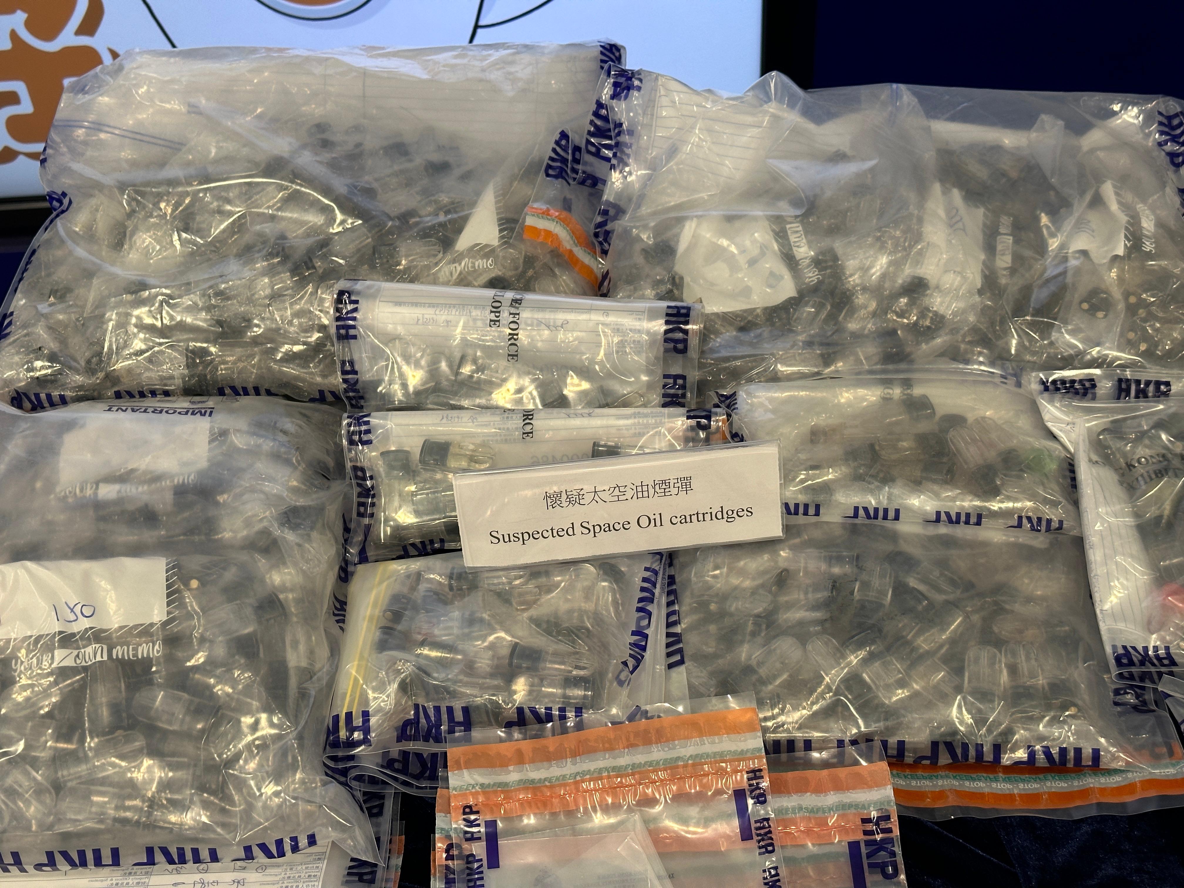 太空油|警破66宗毒品案檢近萬粒「太空油」 拘99人最細12歲