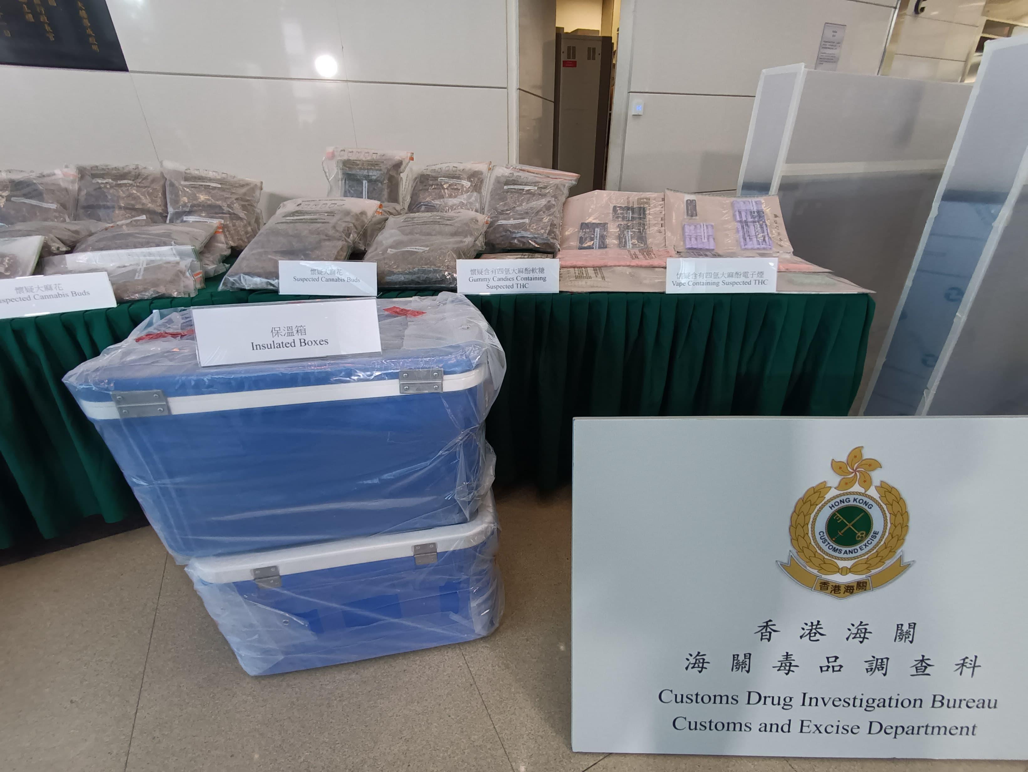 海關破航空販毒案及3毒品倉 檢1,500萬元毒品拘3人