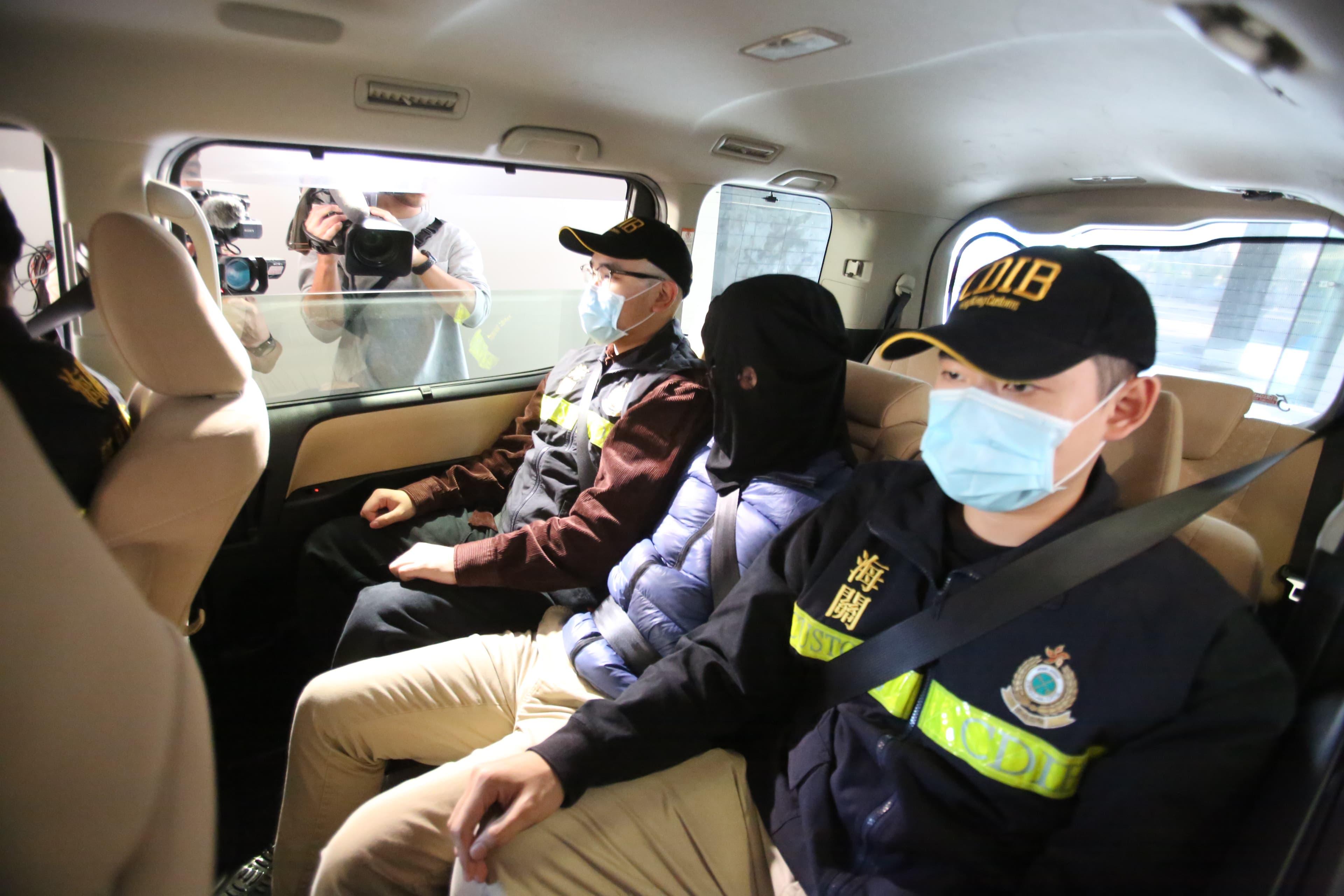 海關破航空販毒案及3毒品倉 檢1,500萬元毒品拘3人