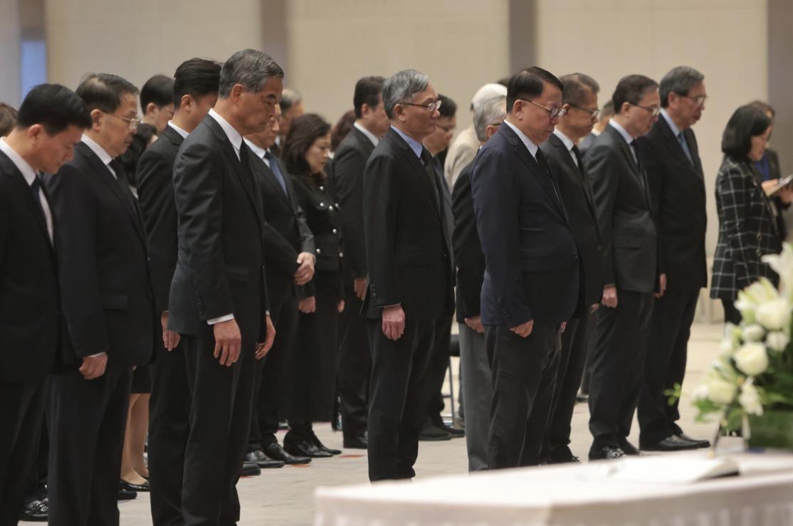 今日是「南京大屠殺死難者國家公祭日」,特區政府在政府總部舉行紀念儀式 (中通社)