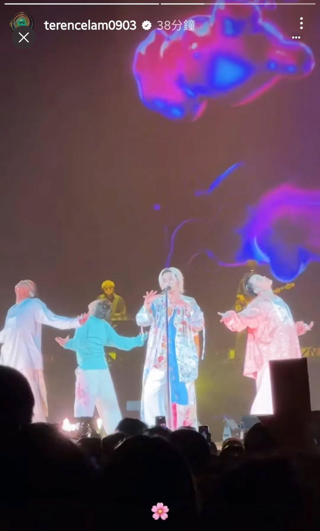 前晚首場吸引林家謙前來睇騷。