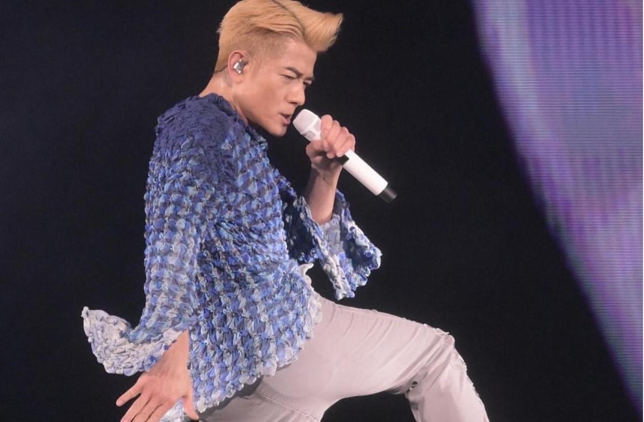 郭富城今晨在社交網報平安。