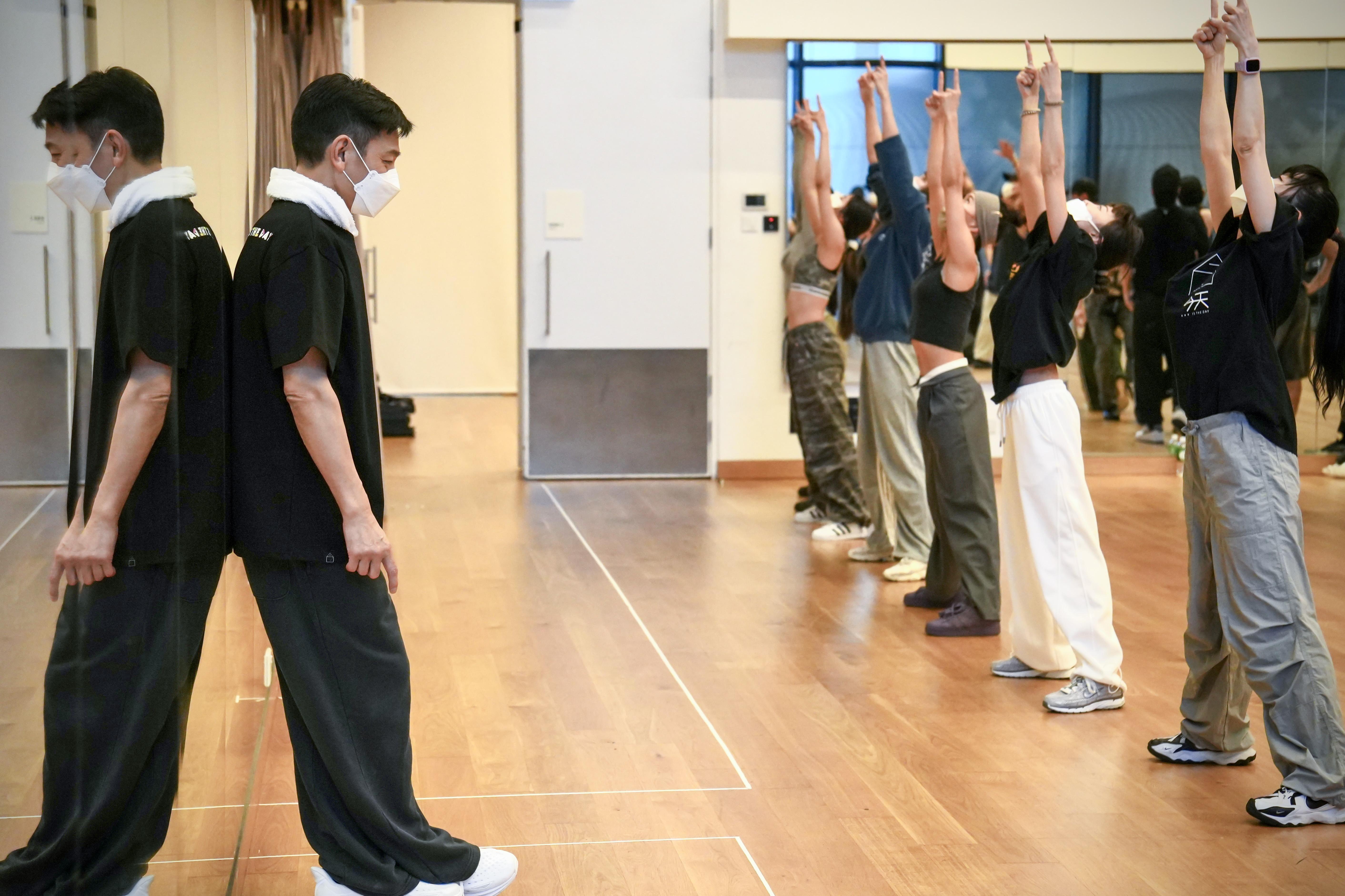 劉德華透露香港站的歌單以廣東歌為主。