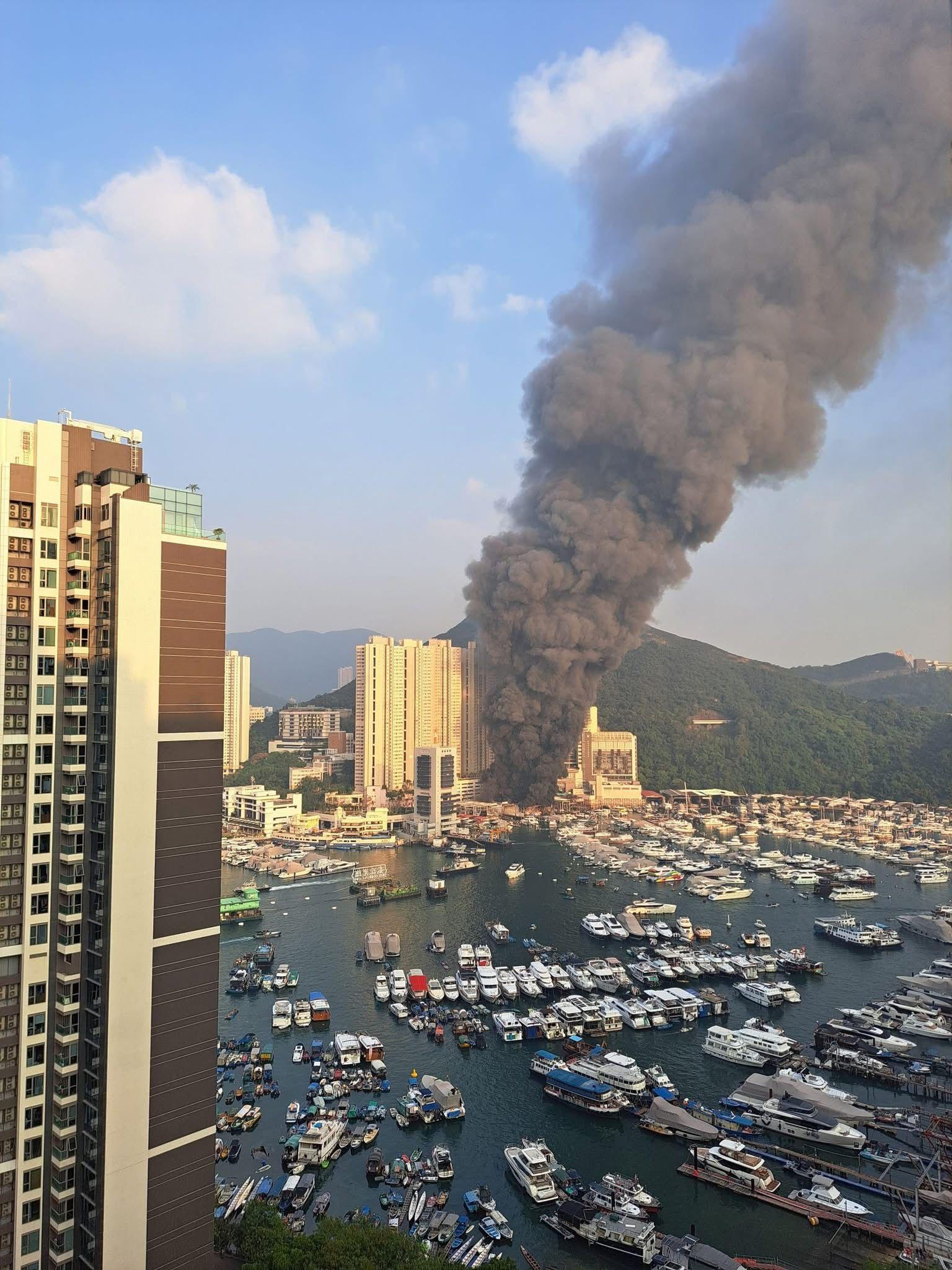 黃竹坑深灣道船廠大火(南區之友 2.0fb)