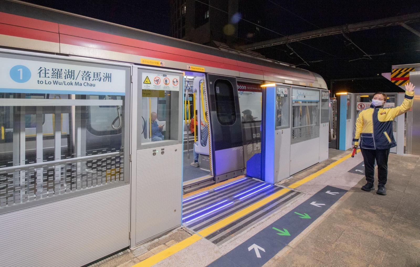 港鐵|正為東鐵綫最後3個車站安裝閘門 提醒乘客留意月台空隙