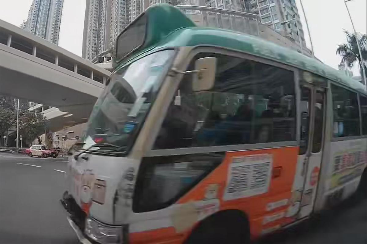 網上流傳事發一刻的車Cam片。(網民Ruby Shan Chan@FB群組「車cam L(香港群組)」)