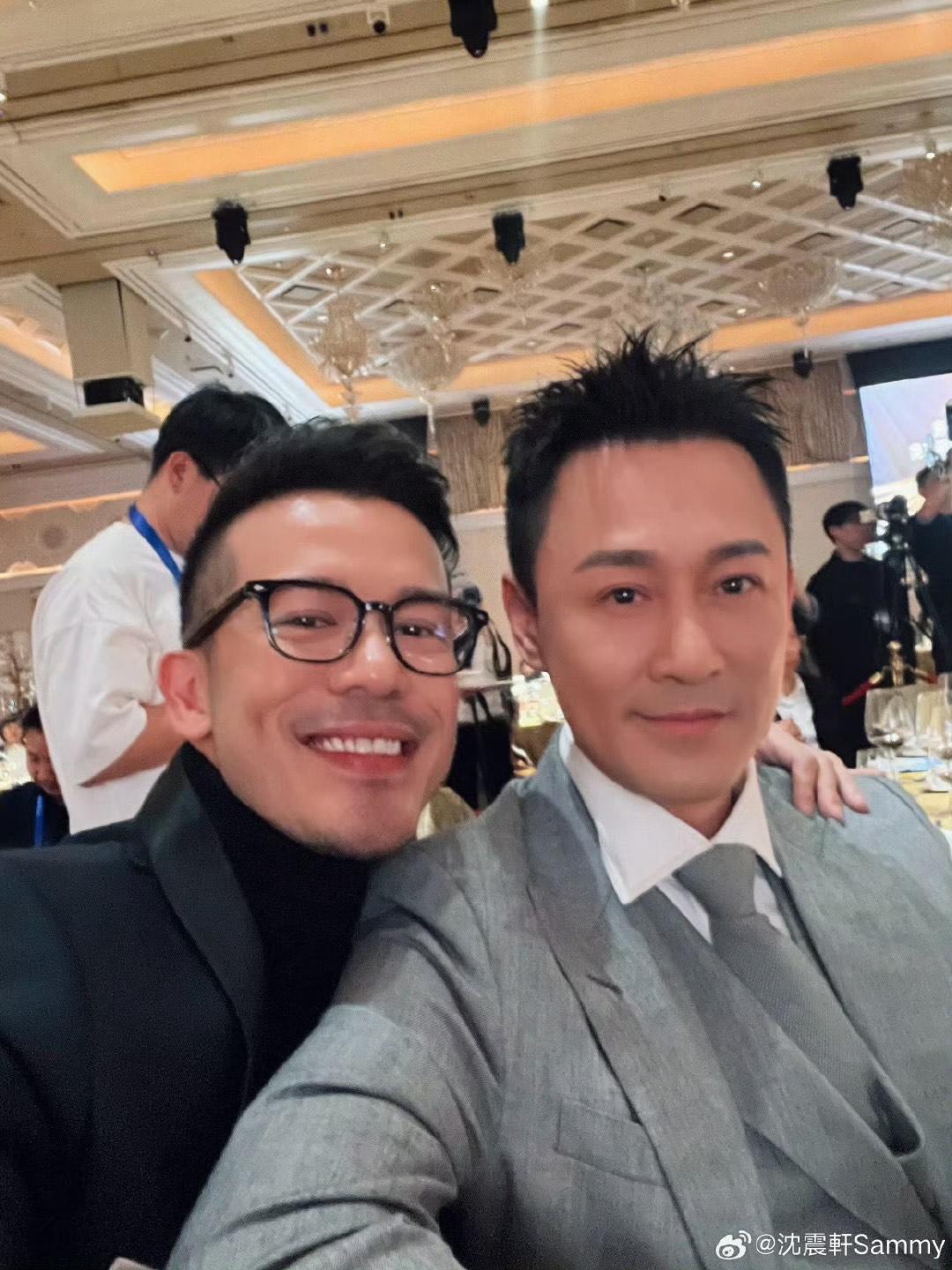 林峯與沈震軒同框合照,令人勾起當年劇集《使徒行者》的畫面。