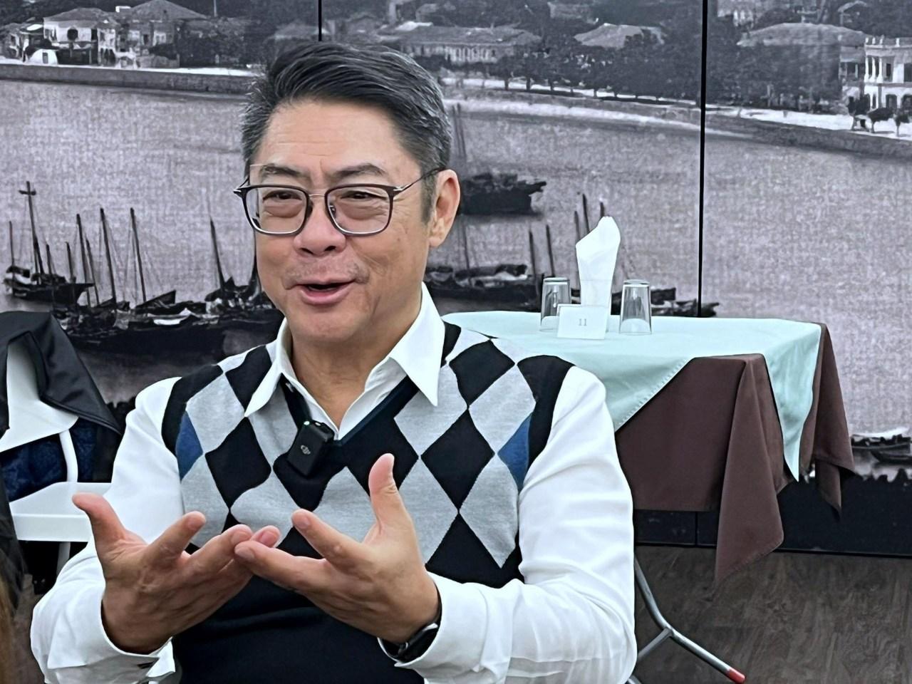 澳門土生協會理事長飛文基表示,從澳門回歸到面對融入大灣區都視為機遇與挑戰,不斷適應社會的變遷和發展。(港台圖片)