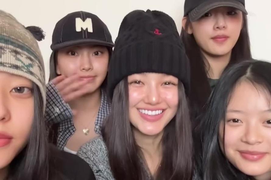 開live與粉絲互動。