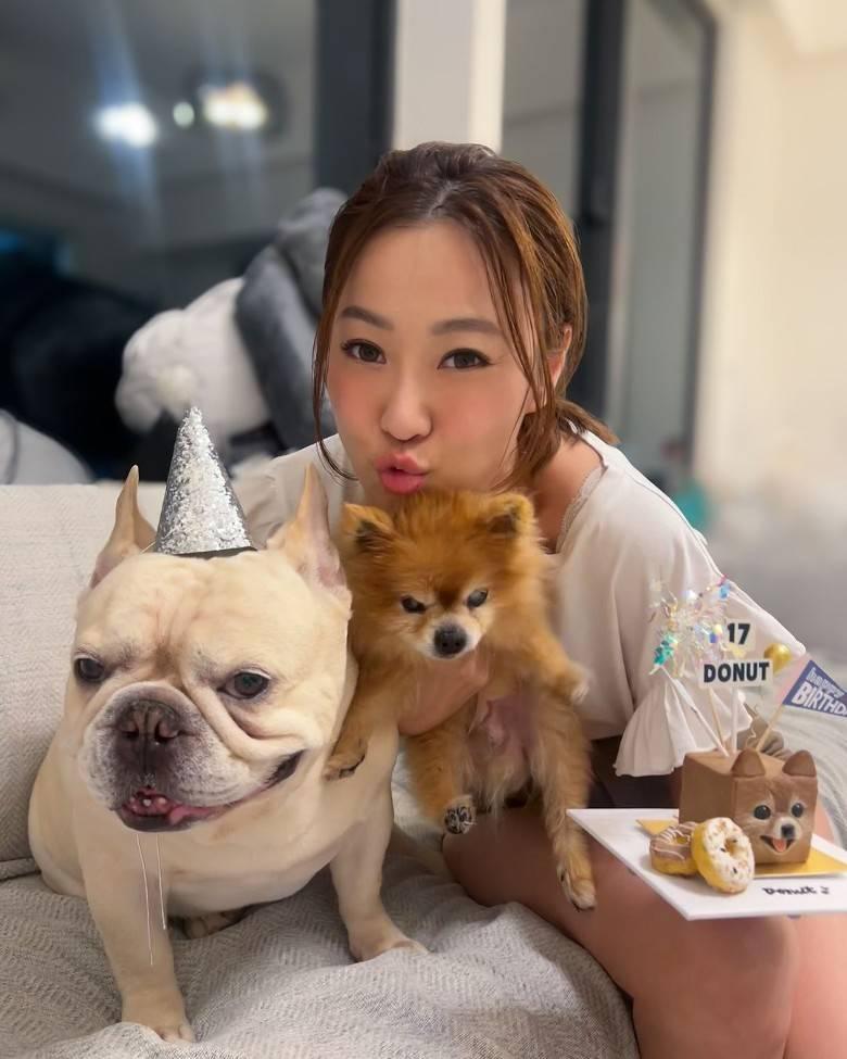 今年7月,朱智賢為冬甩慶祝17歲生日。