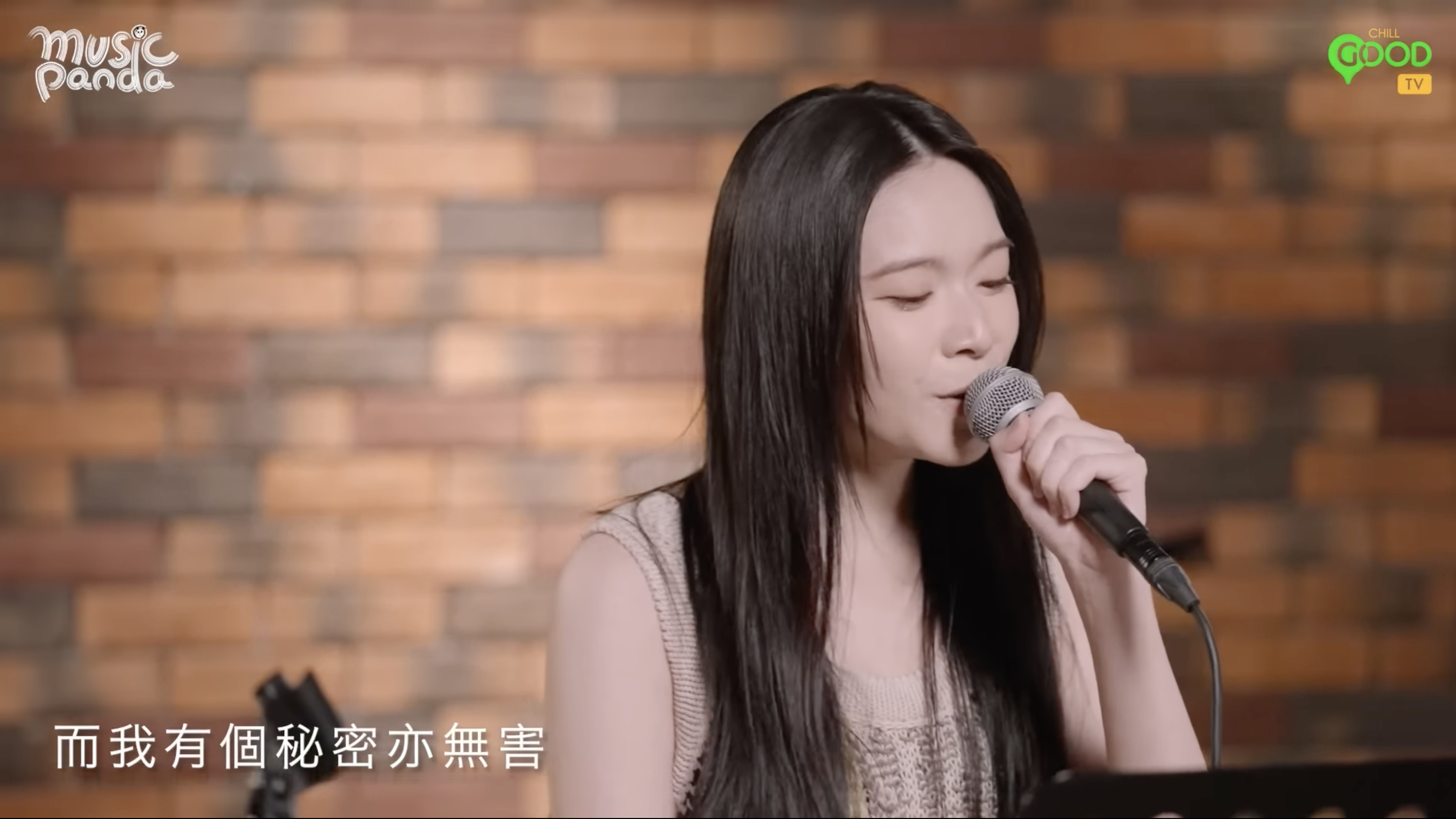 熱門影片同樣由《黑玻璃》奪冠,由雲浩影在音樂節目Music Panda中翻唱。