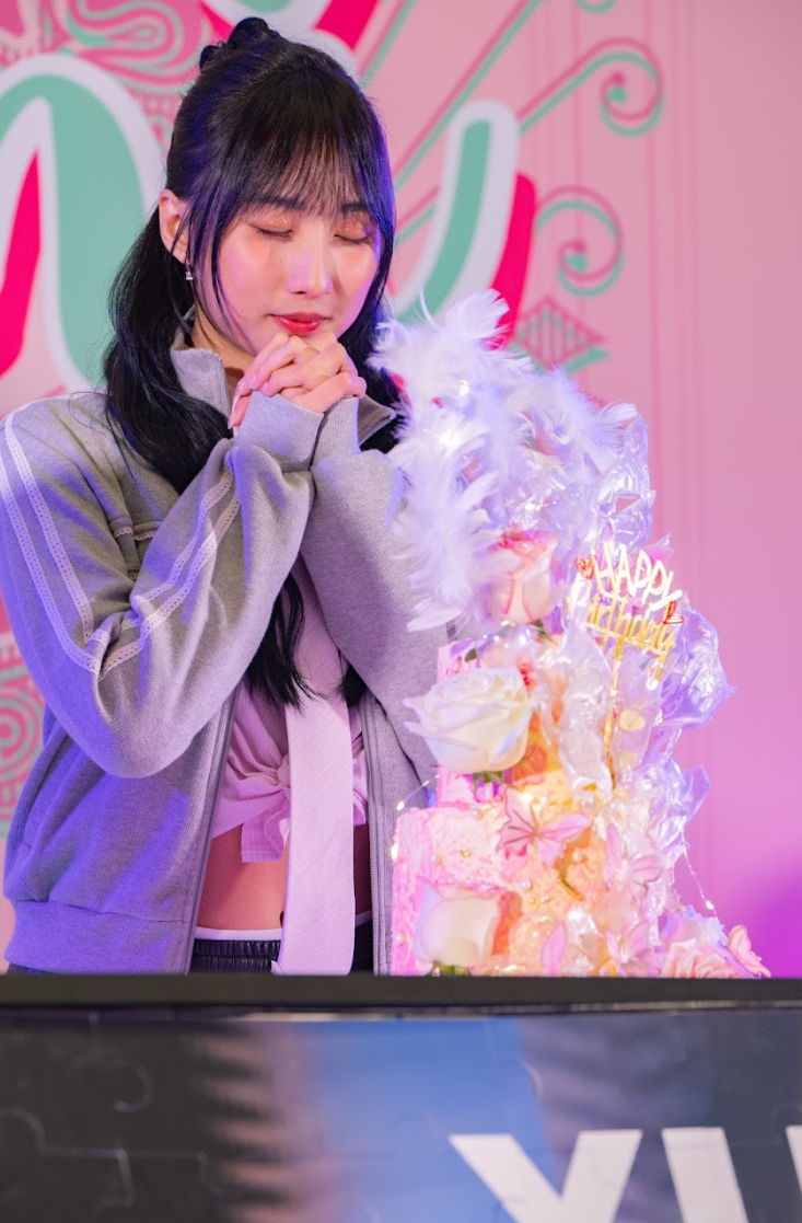 Yumi 透露成年後最想考車牌及獨自一人去歐洲旅遊。