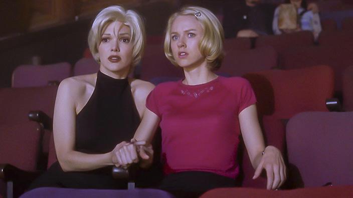 《失憶大道》(Mulholland Drive)是大衛連治(David Lynch)的代表作。