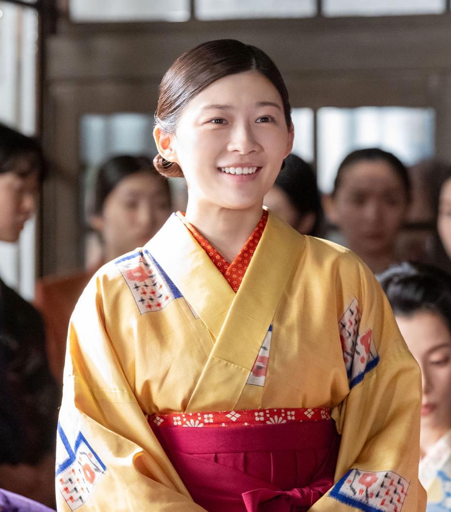 伊藤沙莉入行21年,在圈中已獨當一面。